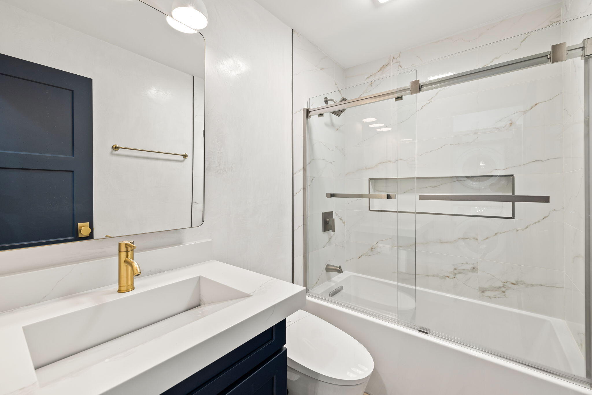 RAMSGATE HARBOUR PH 3 CONDO - Residential