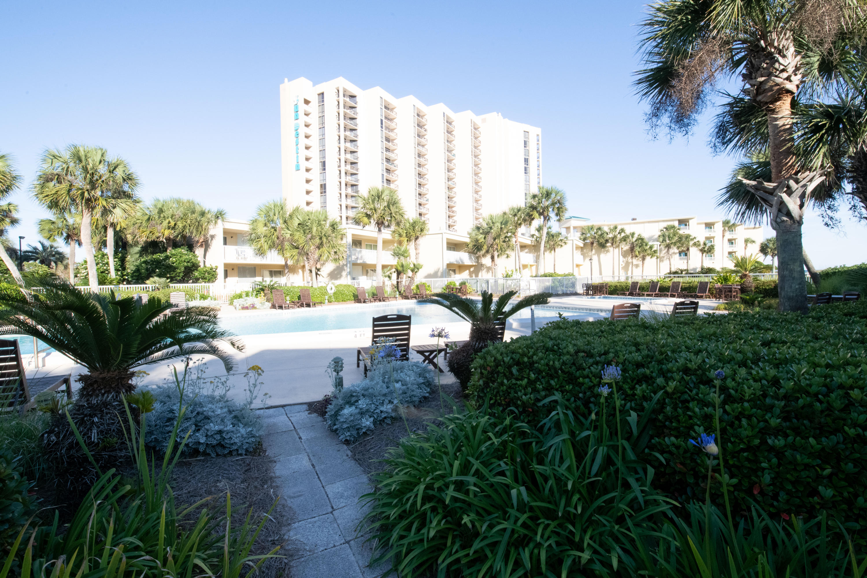 SILVER DUNES CONDO - Residential