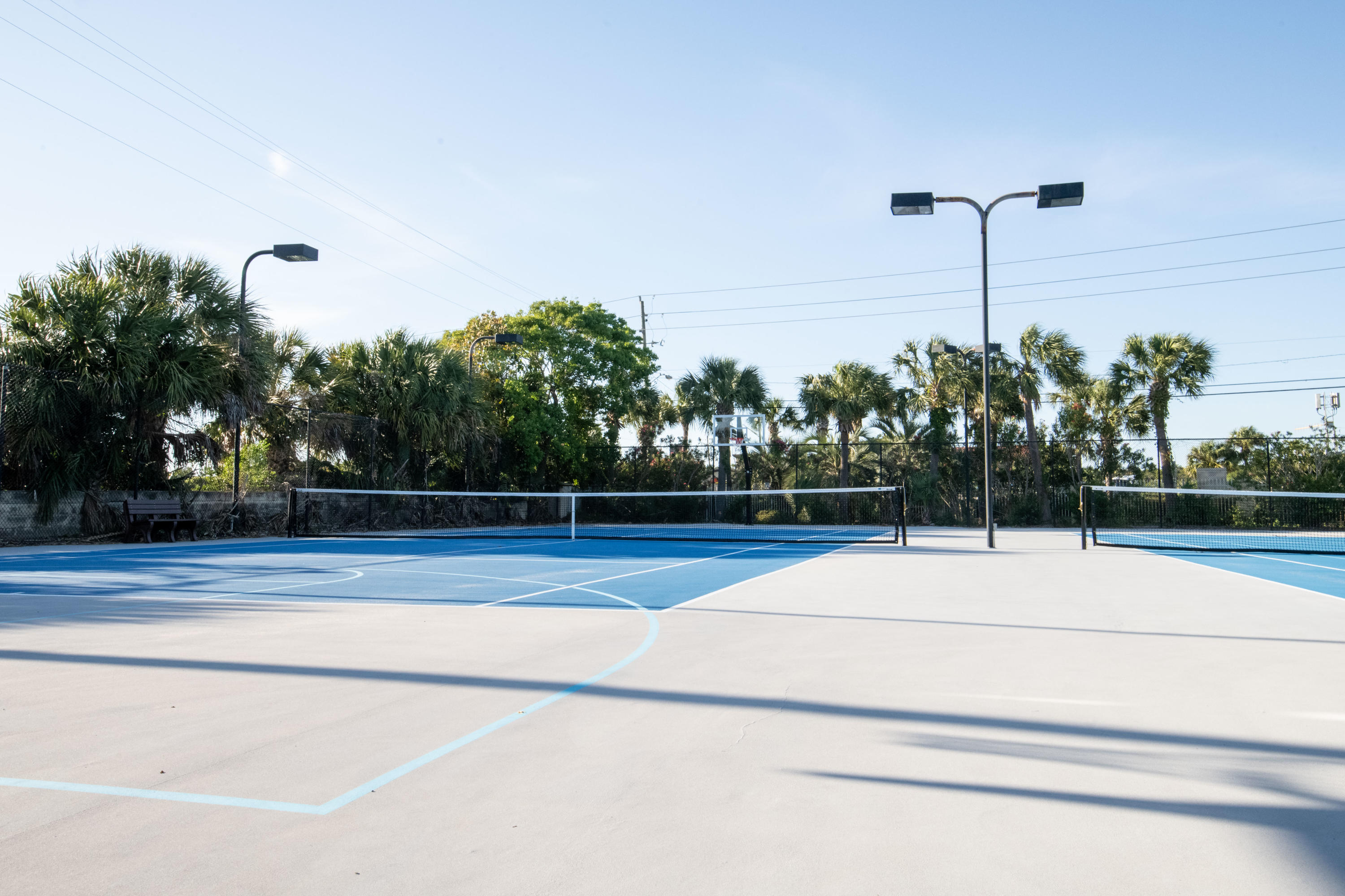 SILVER DUNES CONDO - Residential