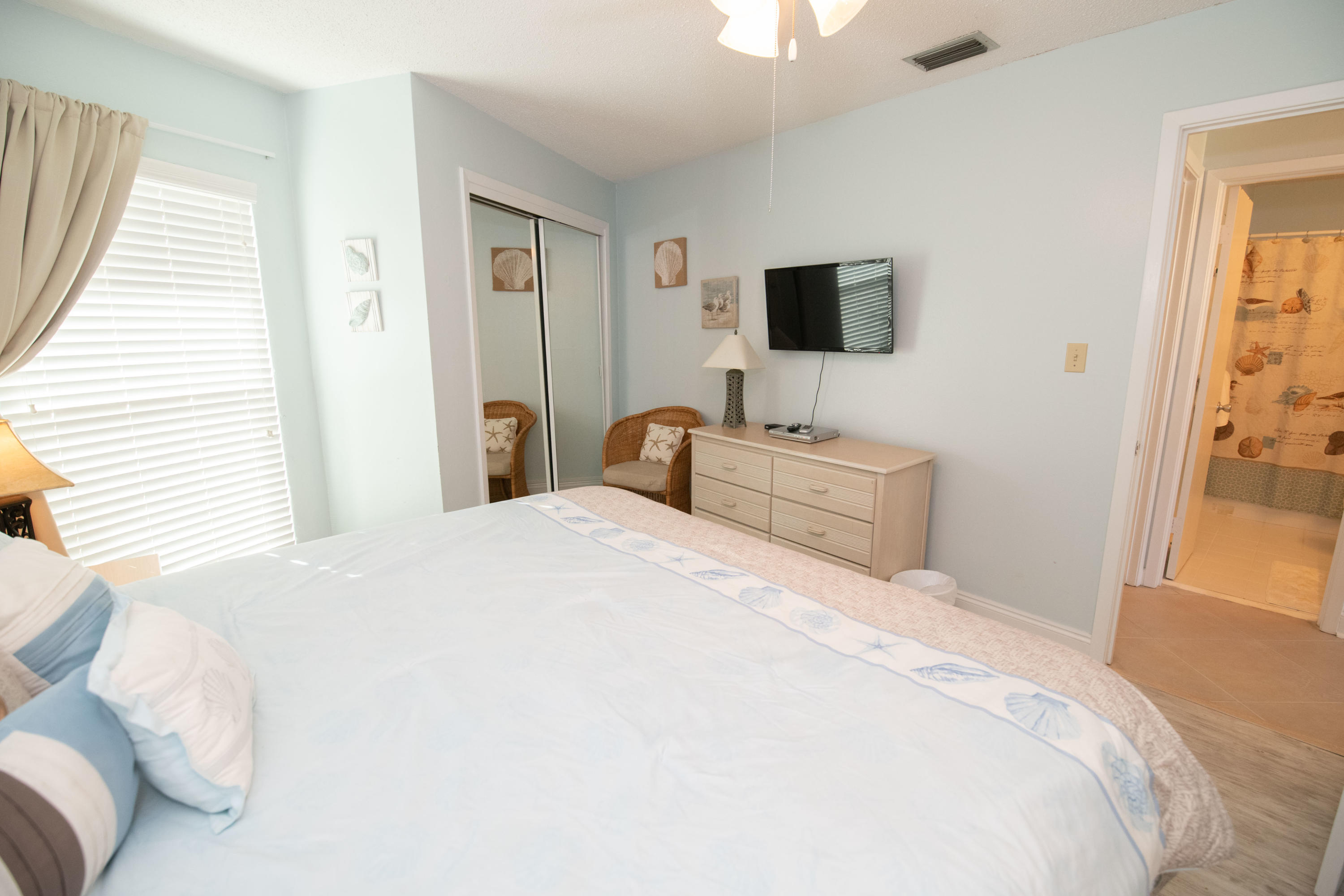 SILVER DUNES CONDO - Residential