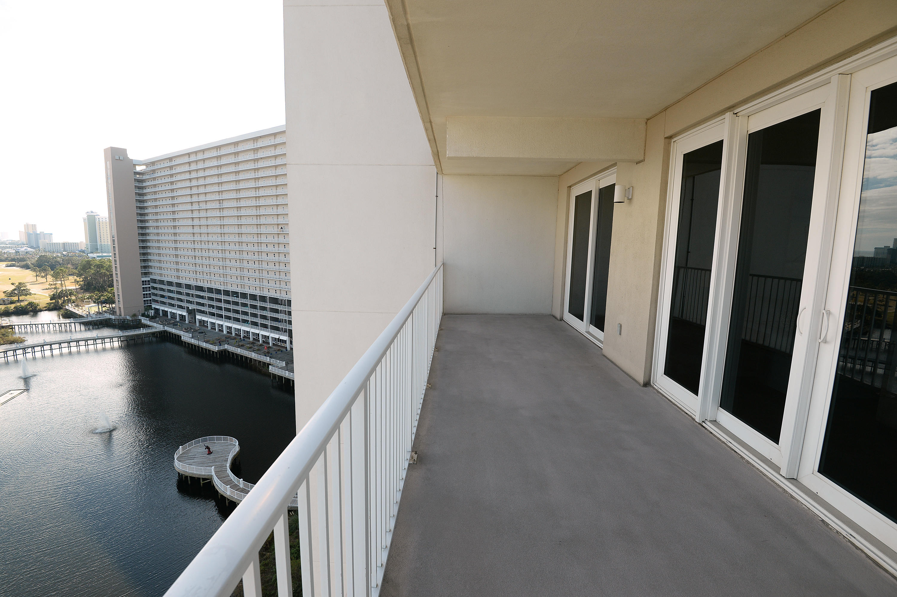 Laketown Wharf - Residential