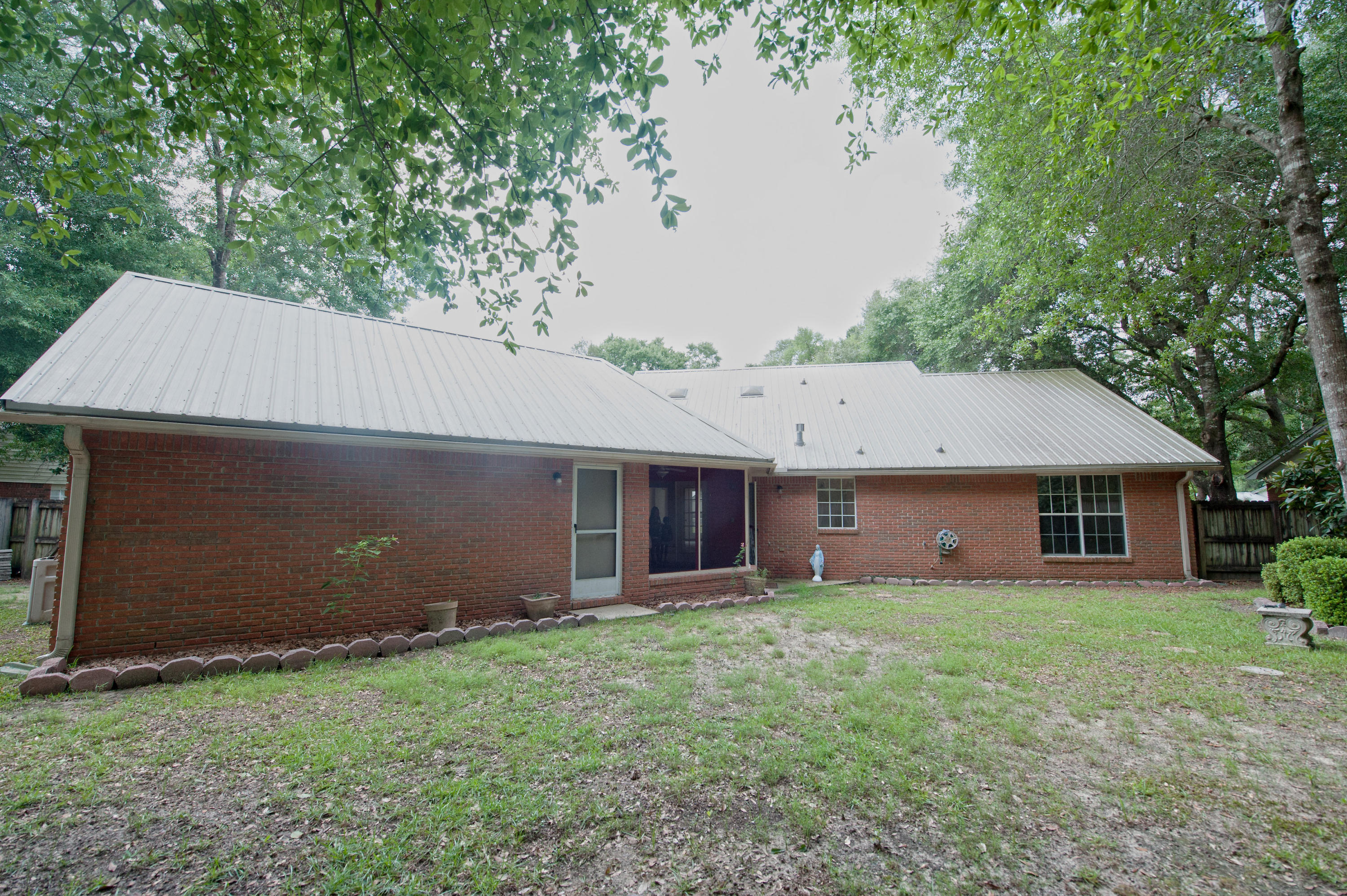 SAVANNAH OAKS - Residential