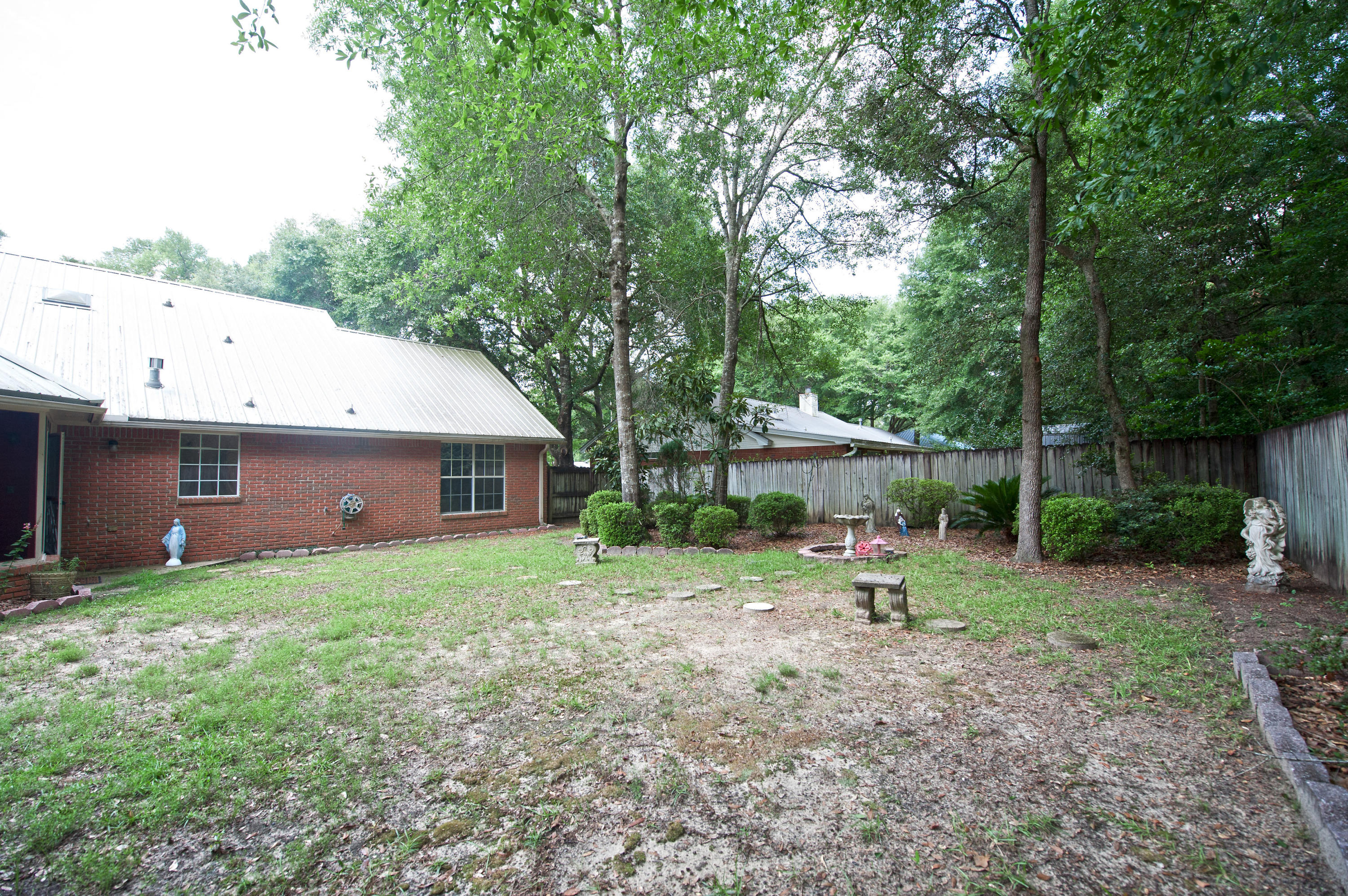 SAVANNAH OAKS - Residential