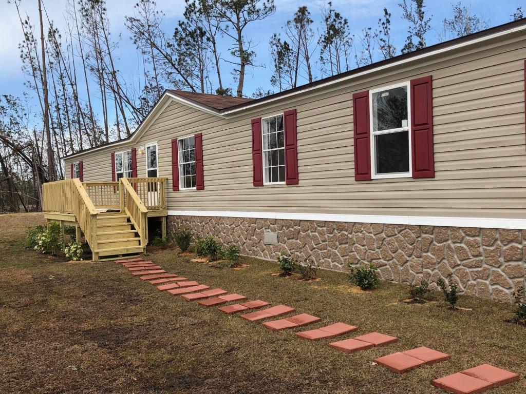 NO RECORDED SUBDIVISION - Residential