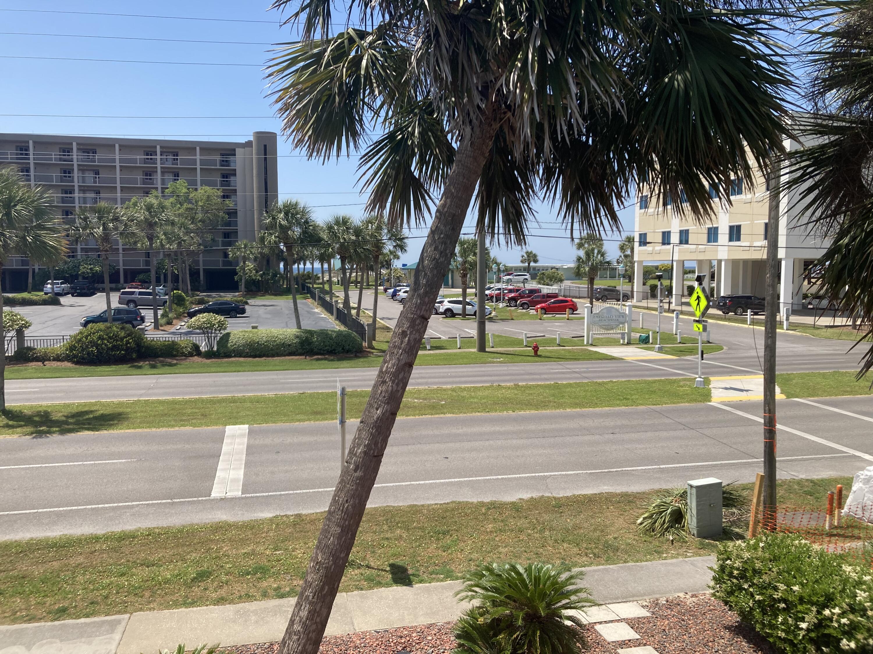 SANTA ROSA ISLAND BEG SW COR LOT 98 BLK 3 E37.41 FT N132.5 FT W37.41 FT 5132.5 FT TO BEG UNIT 8 - Residential