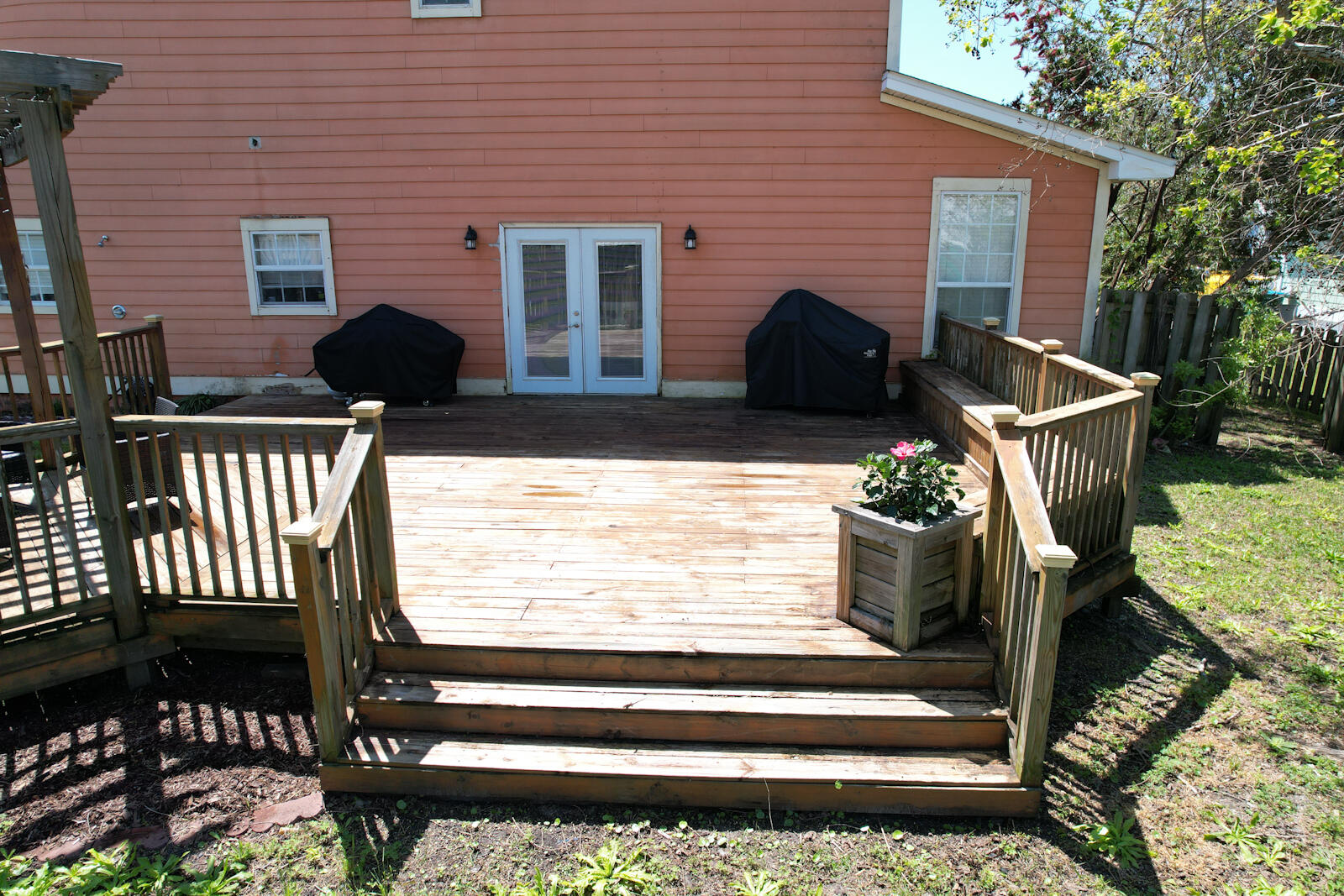 LYNDELL PLANTATION S/D - Residential