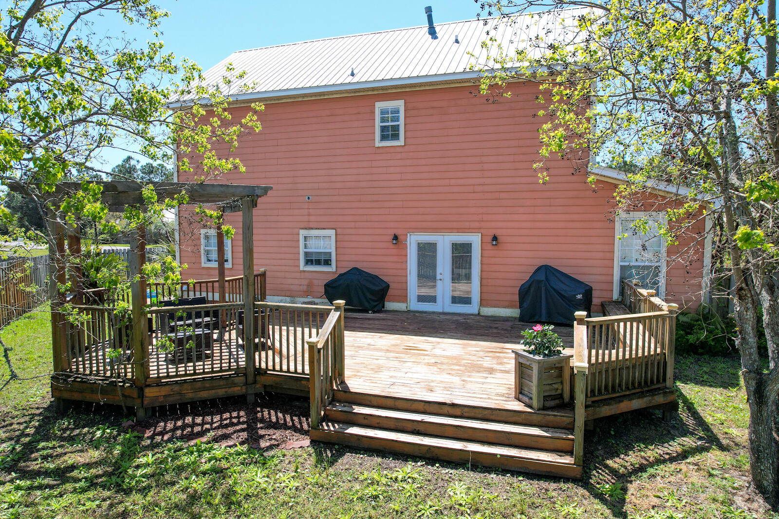 LYNDELL PLANTATION S/D - Residential