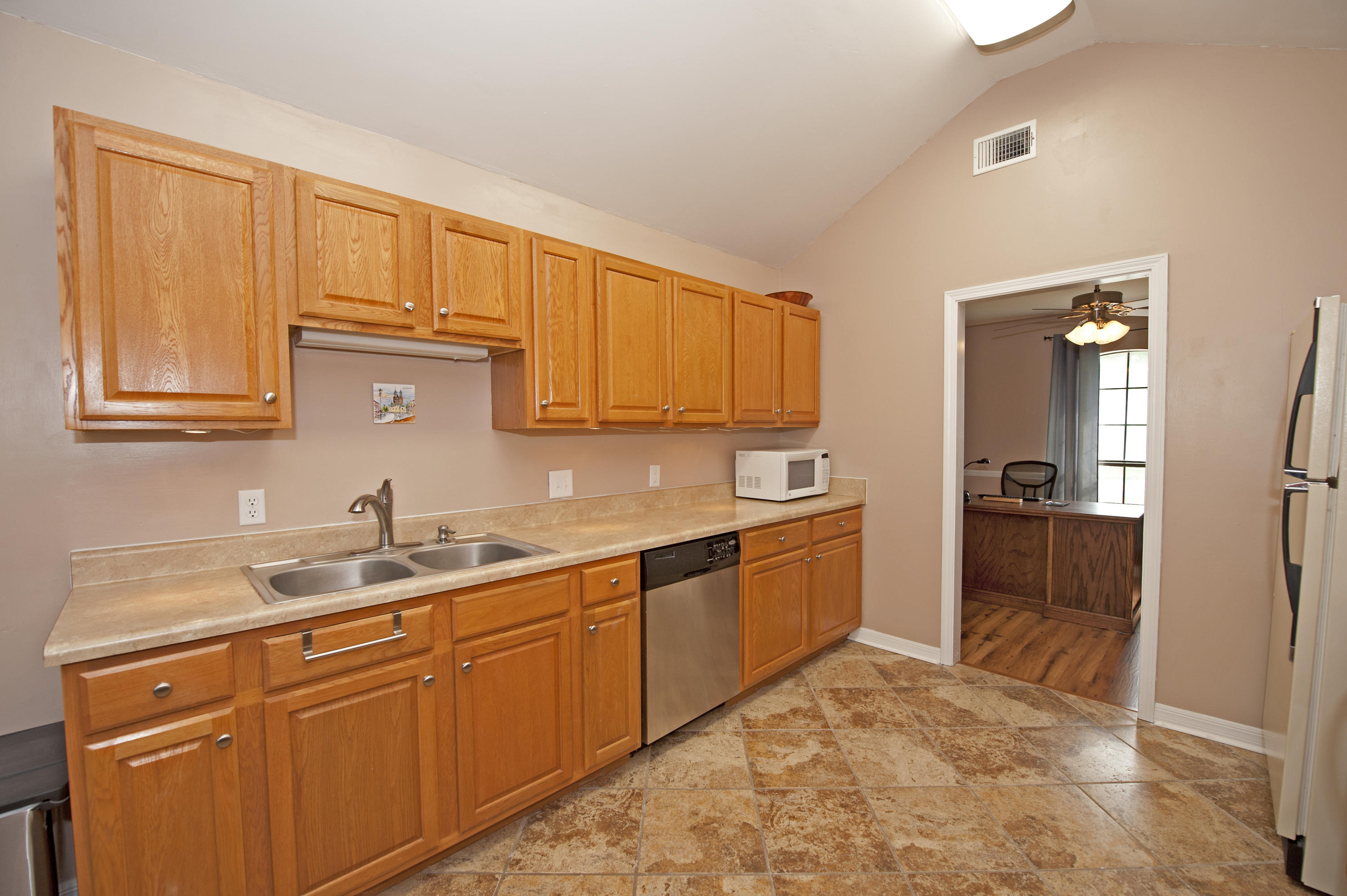 FOX DEN VILLAGES - Residential