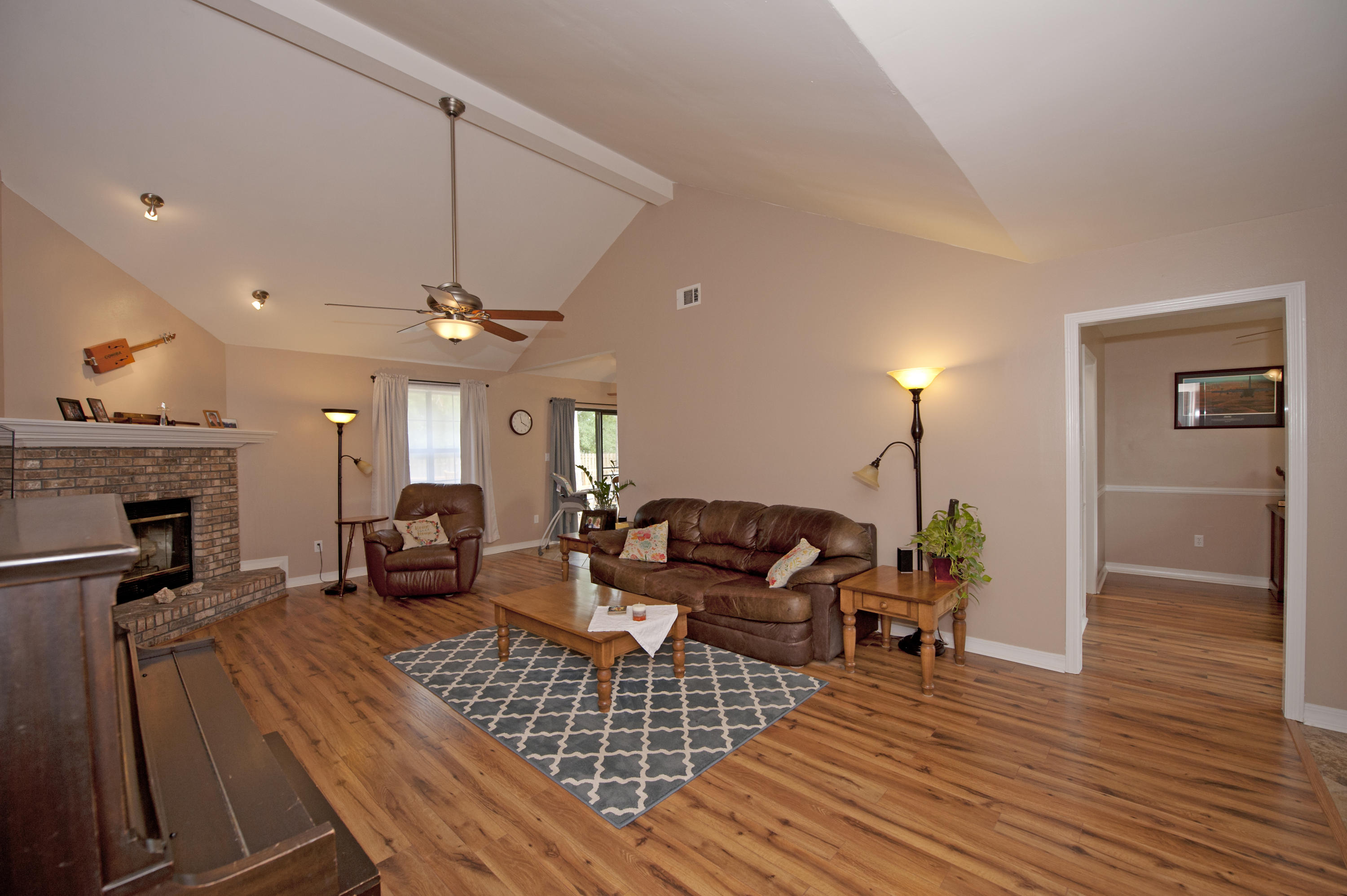 FOX DEN VILLAGES - Residential