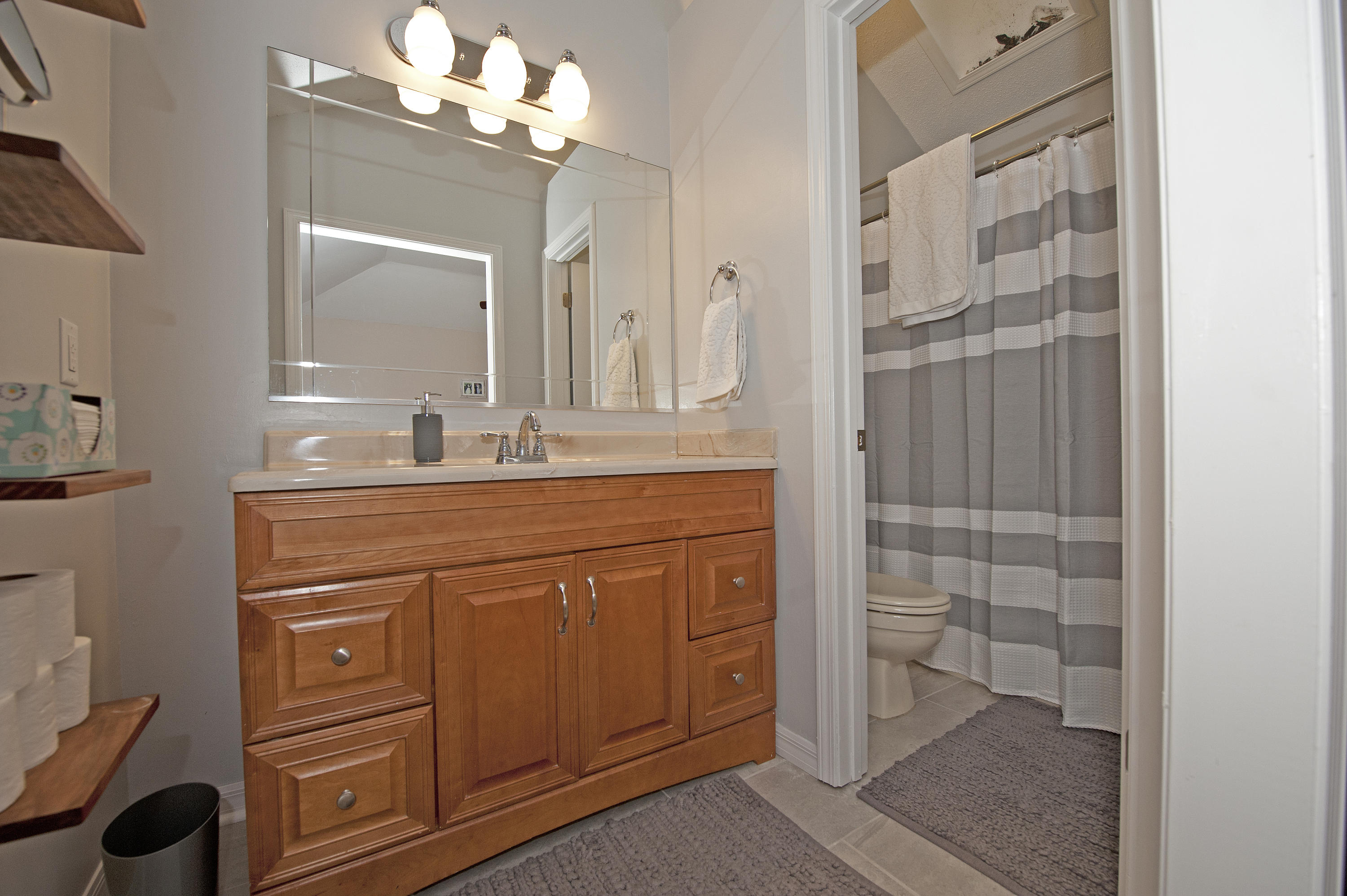 FOX DEN VILLAGES - Residential