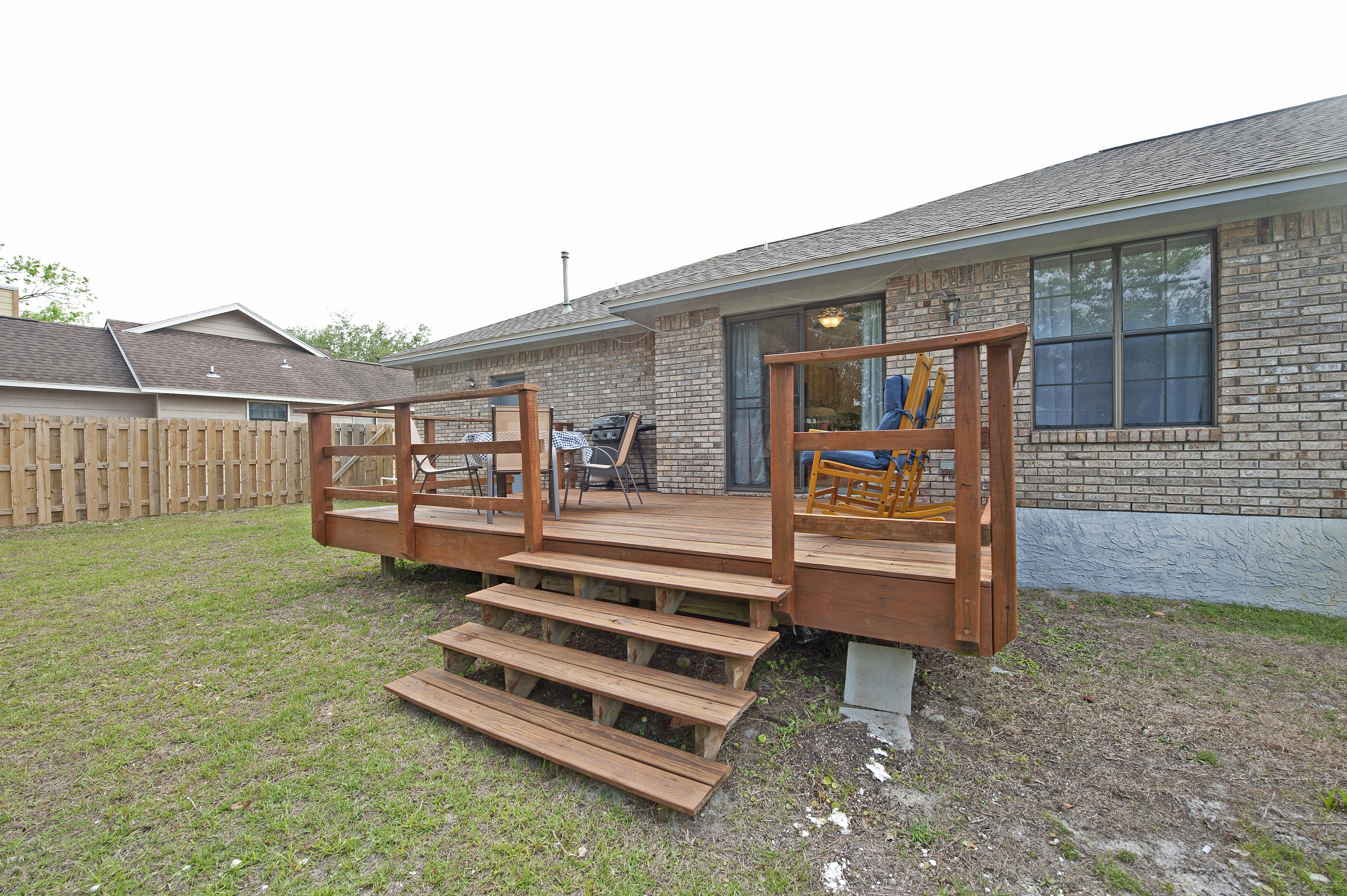 FOX DEN VILLAGES - Residential