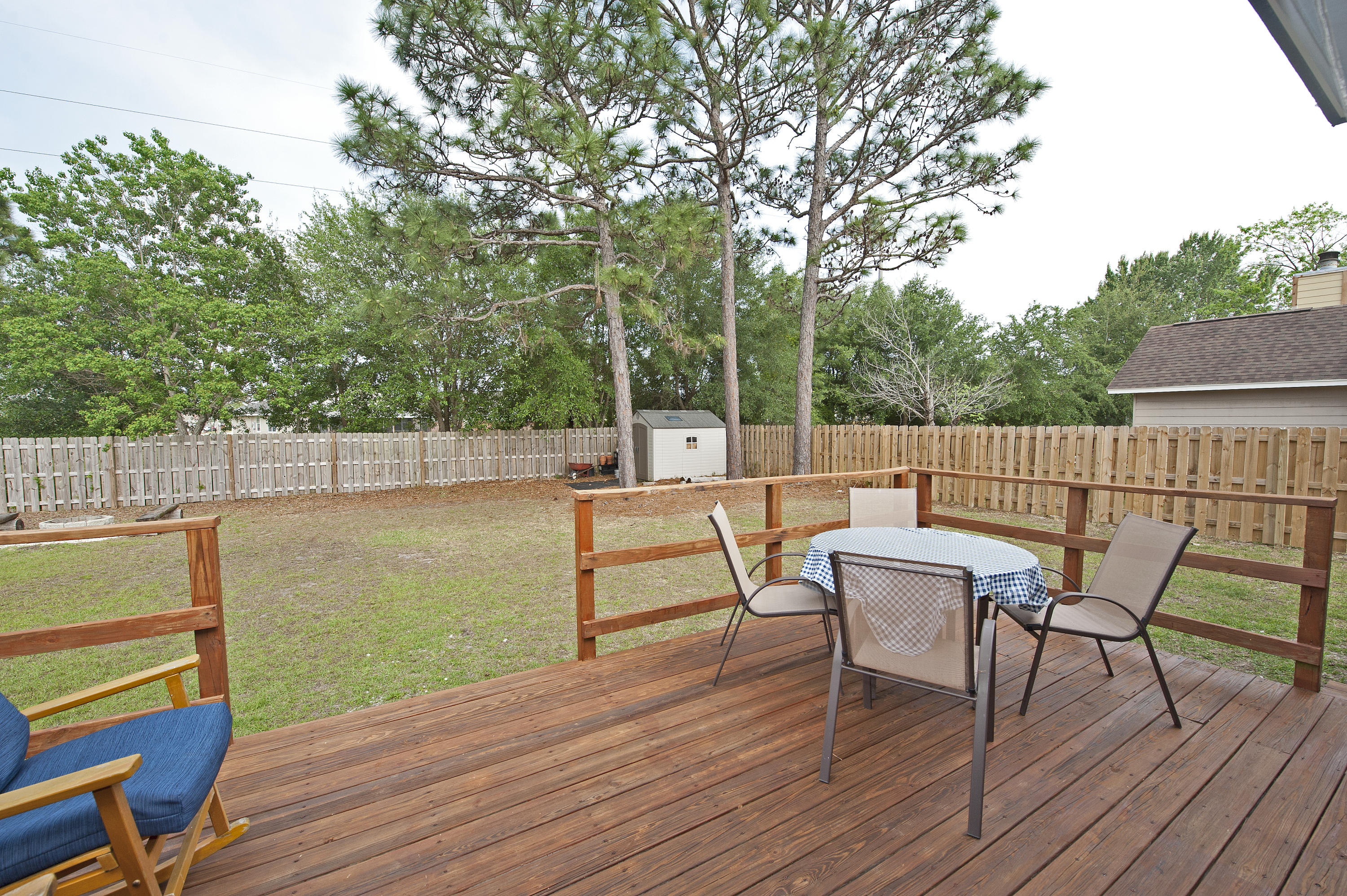 FOX DEN VILLAGES - Residential