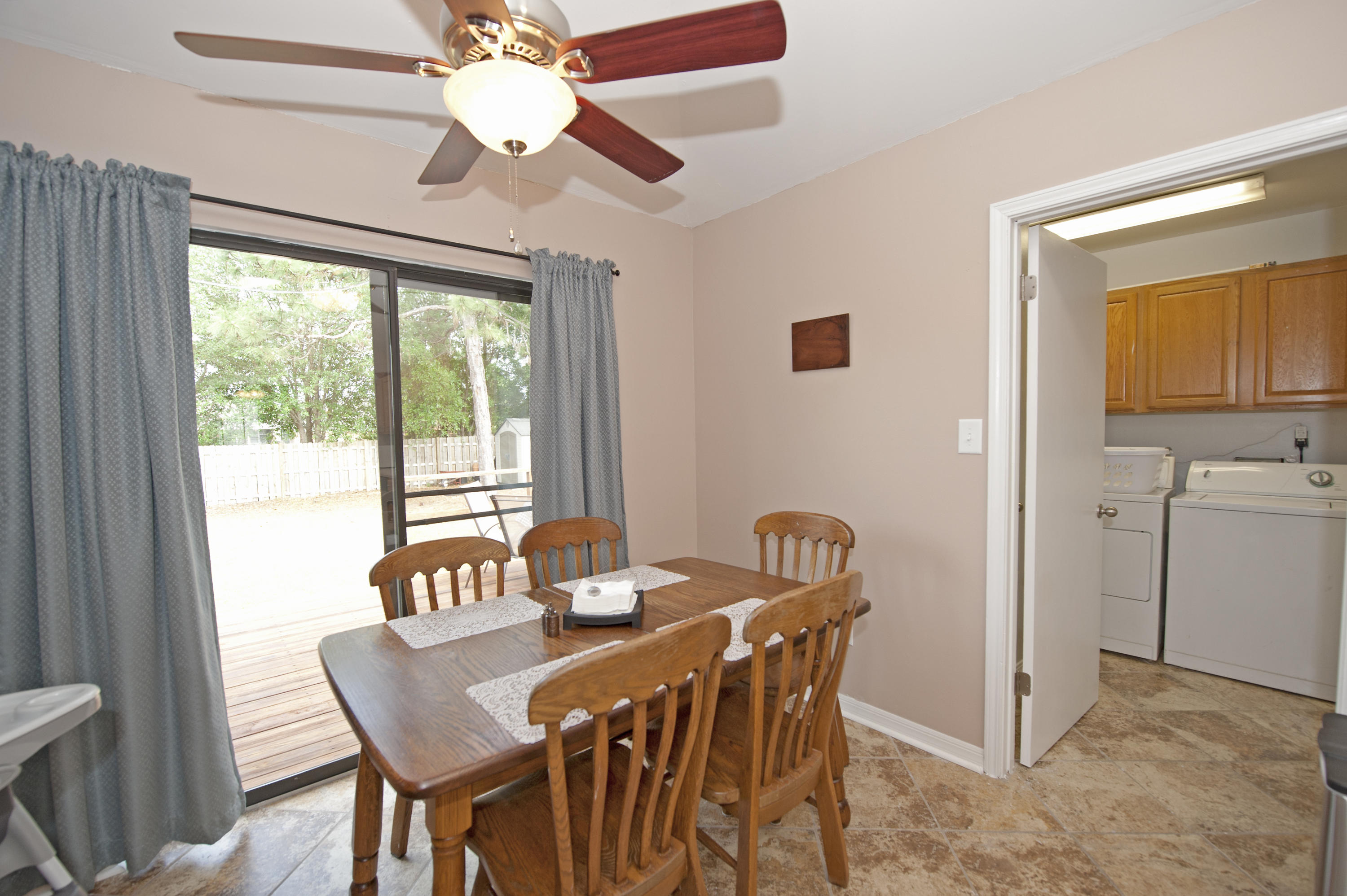 FOX DEN VILLAGES - Residential