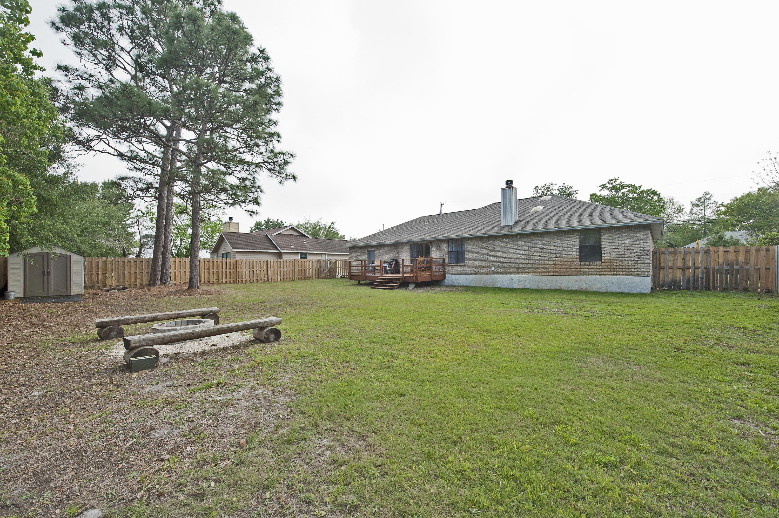 FOX DEN VILLAGES - Residential