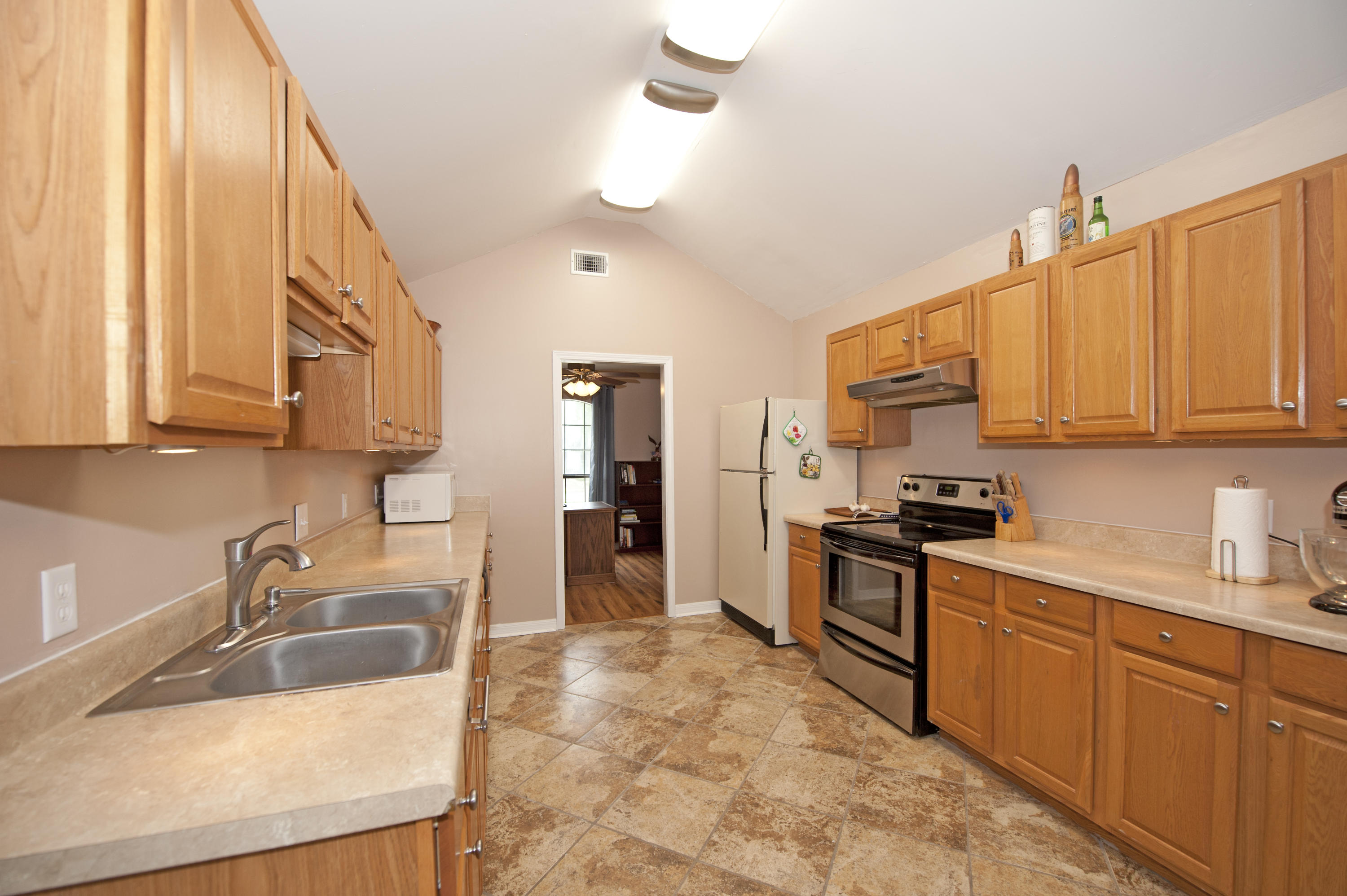 FOX DEN VILLAGES - Residential