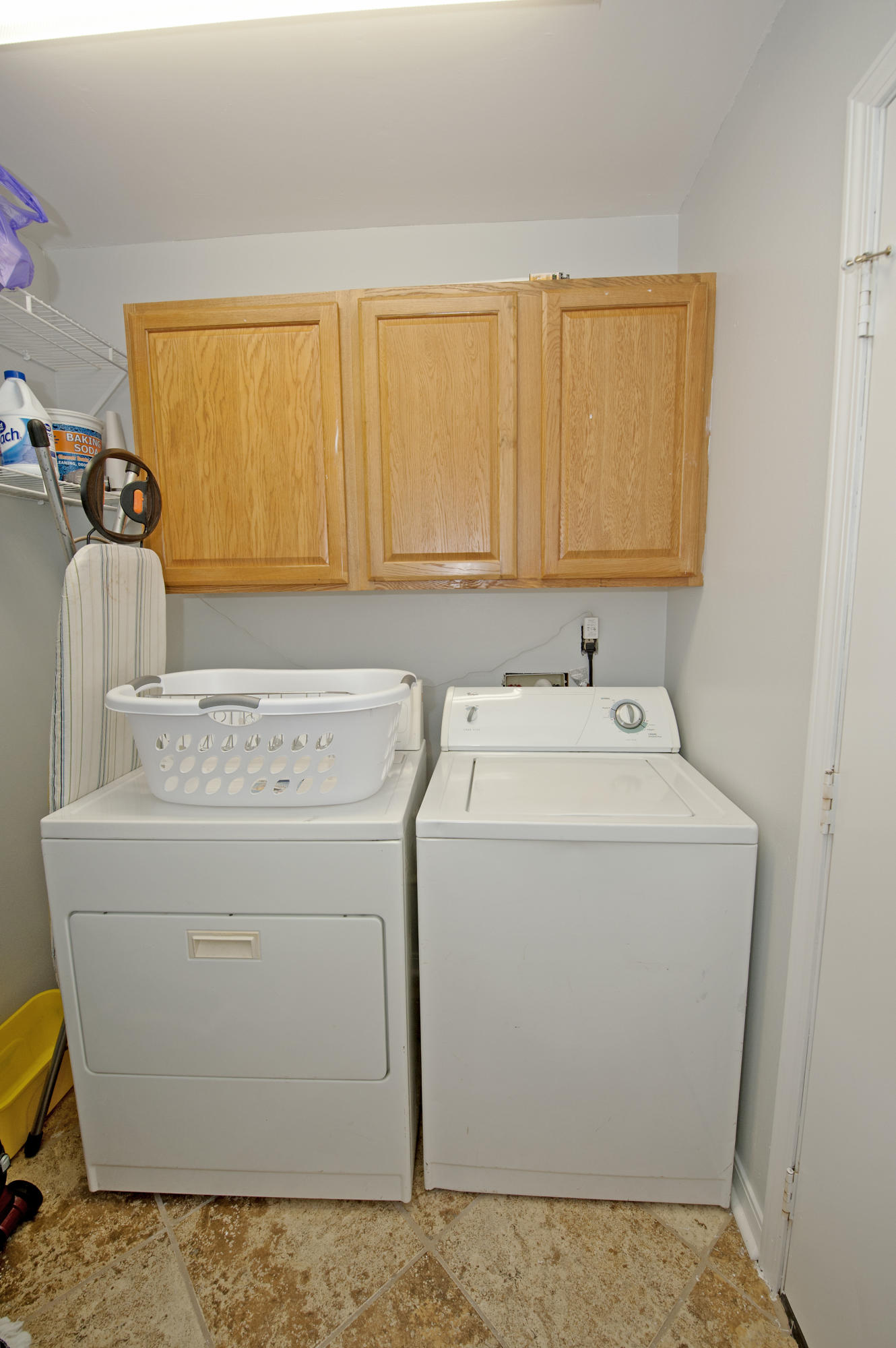 FOX DEN VILLAGES - Residential