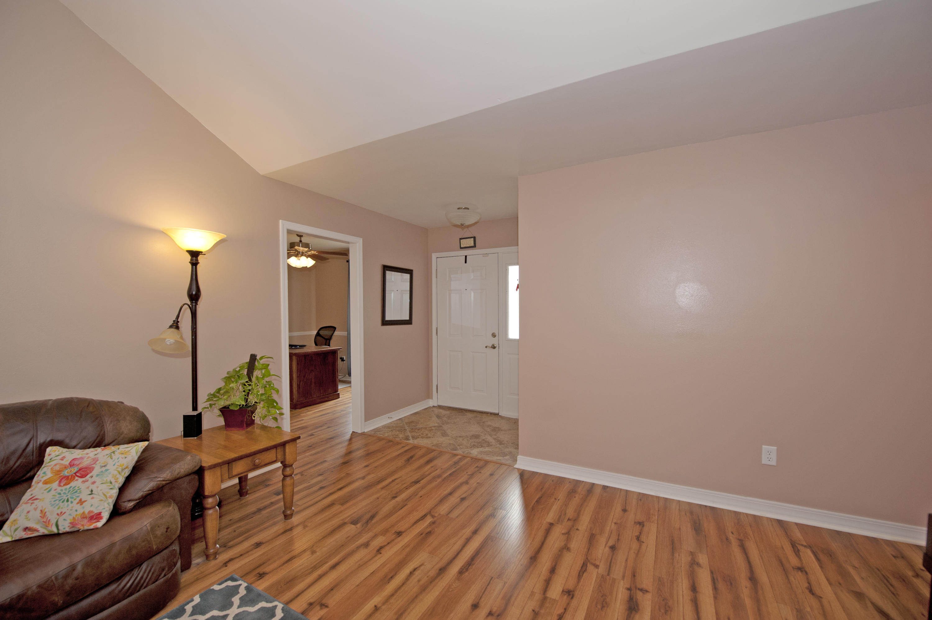 FOX DEN VILLAGES - Residential