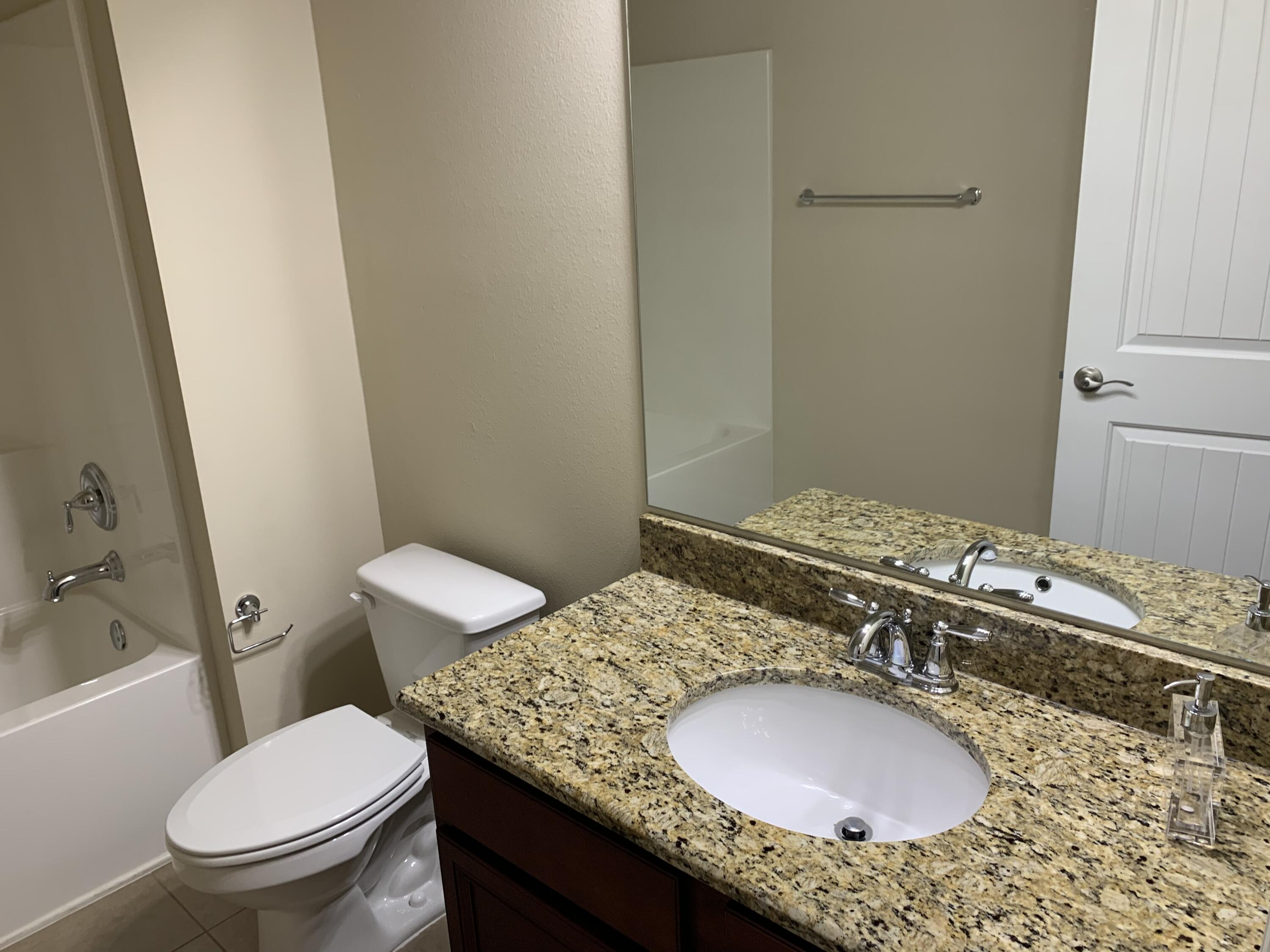 DRIFTWOOD ESTATES - Residential Lease