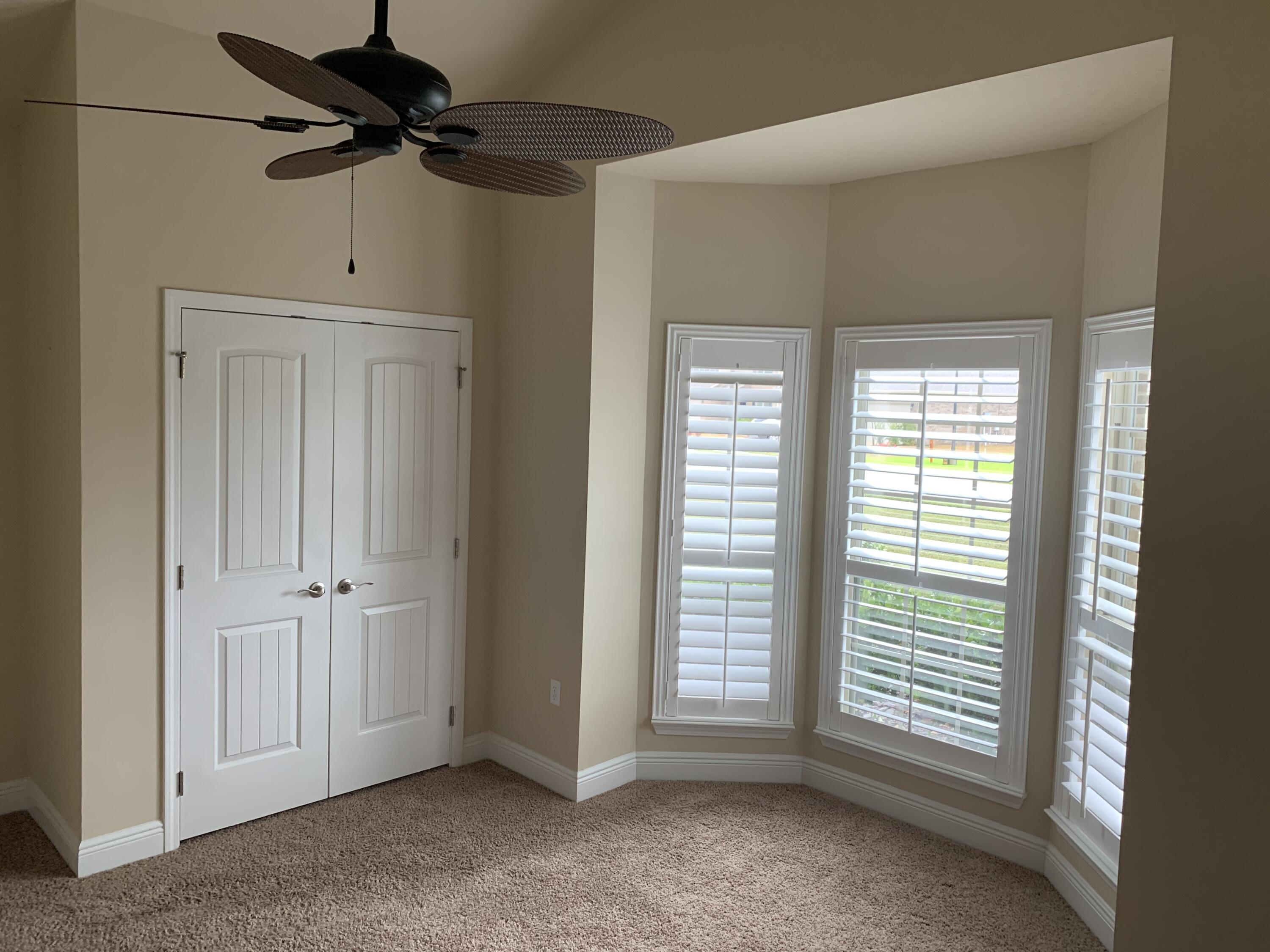 DRIFTWOOD ESTATES - Residential Lease