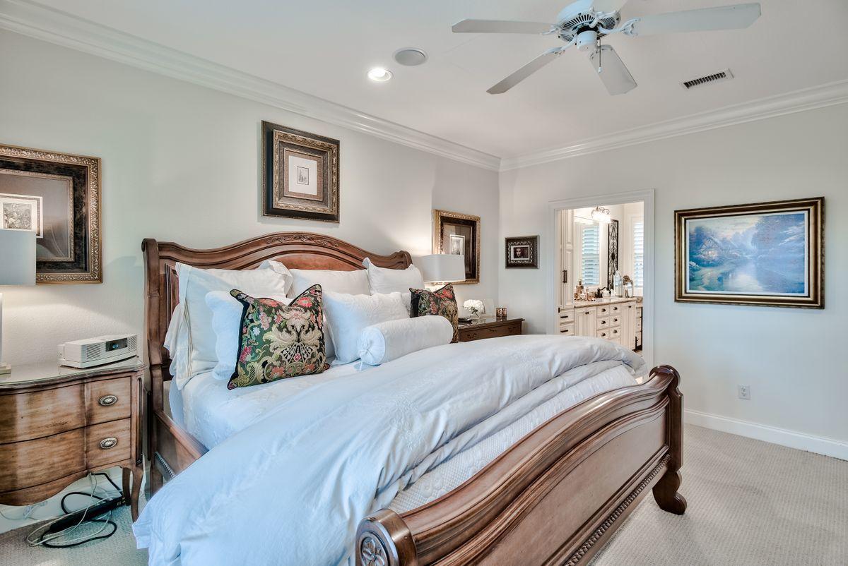 Turnberry Villas - Residential