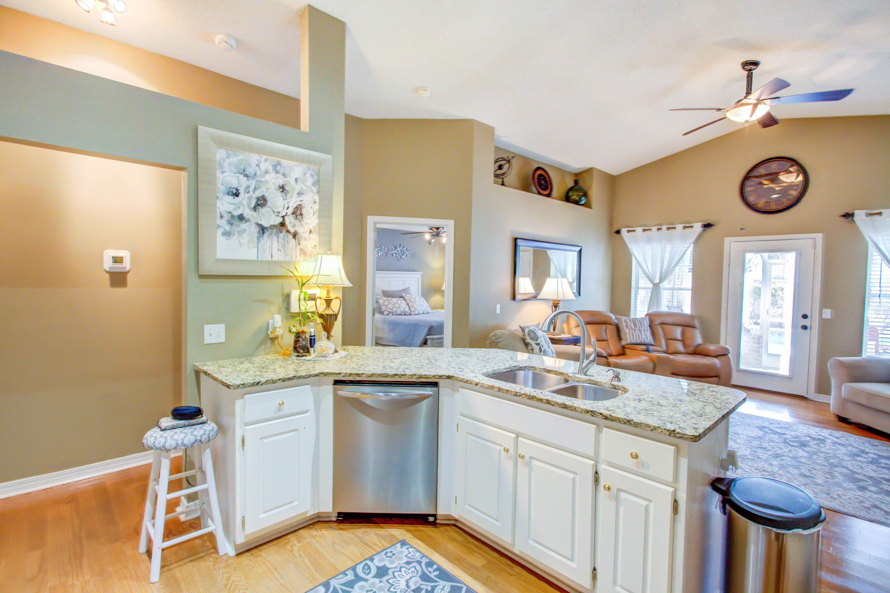 EMERALD VILLAGE S/D - Residential