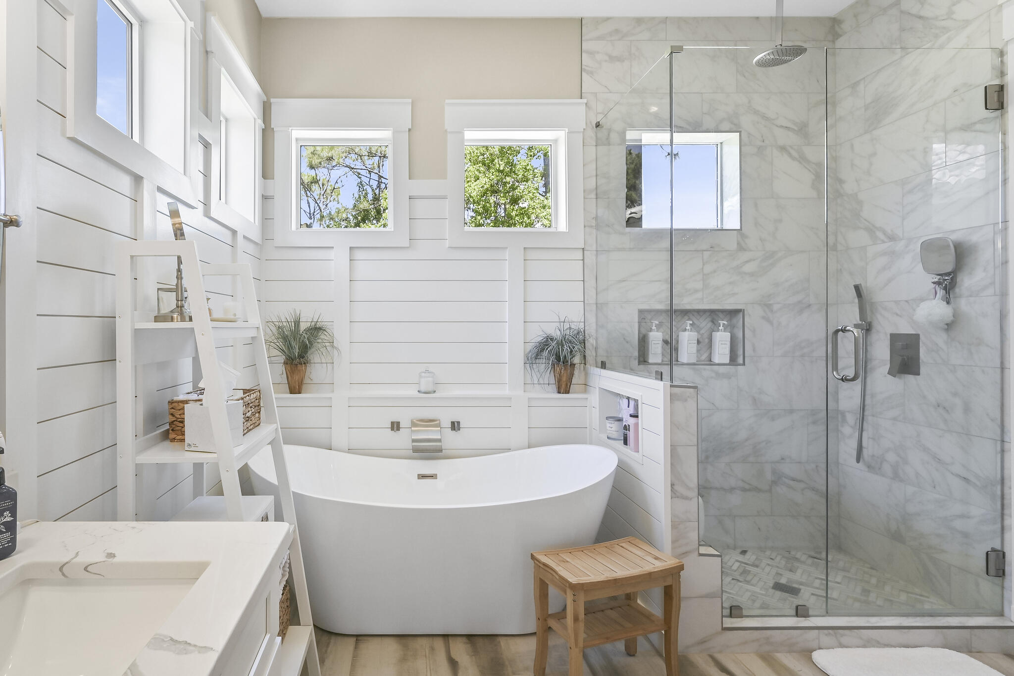 REGATTA BAY - Residential