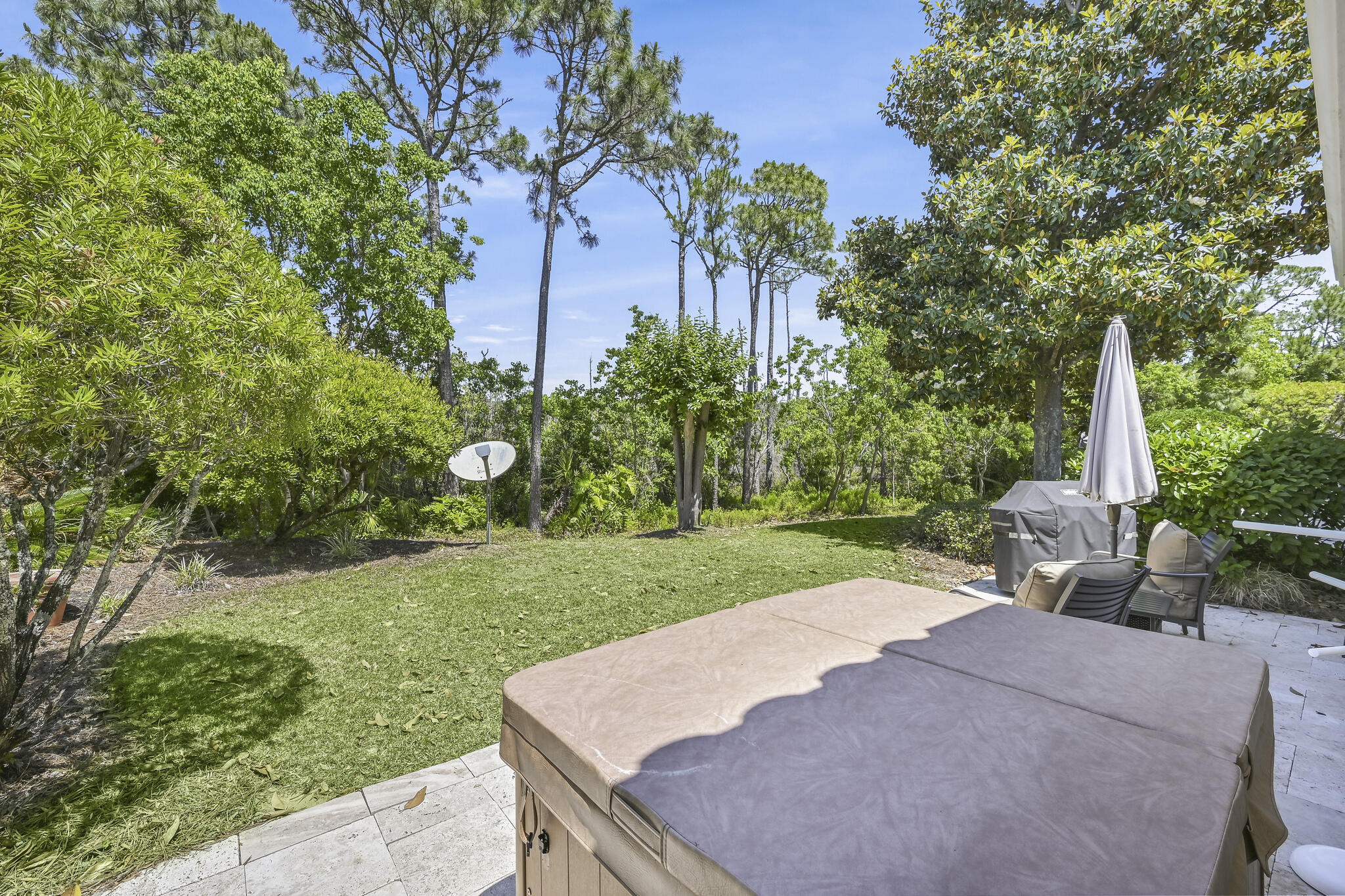 REGATTA BAY - Residential