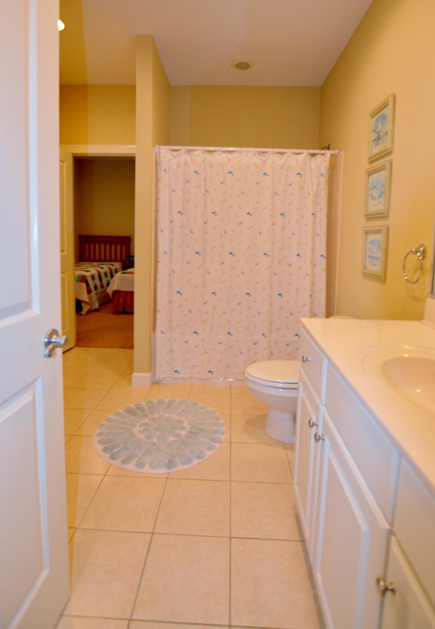 CRYSTAL LAKE AT SANDESTIN - Residential Lease