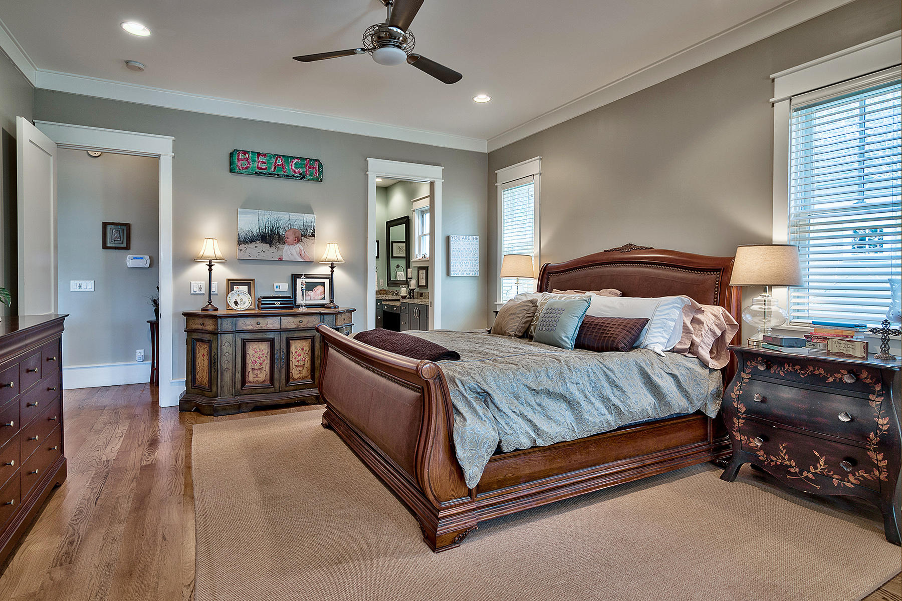 CESSNA LANDING - Residential