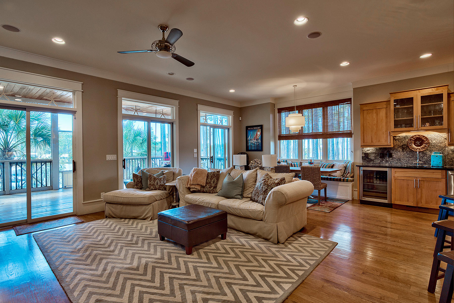 CESSNA LANDING - Residential