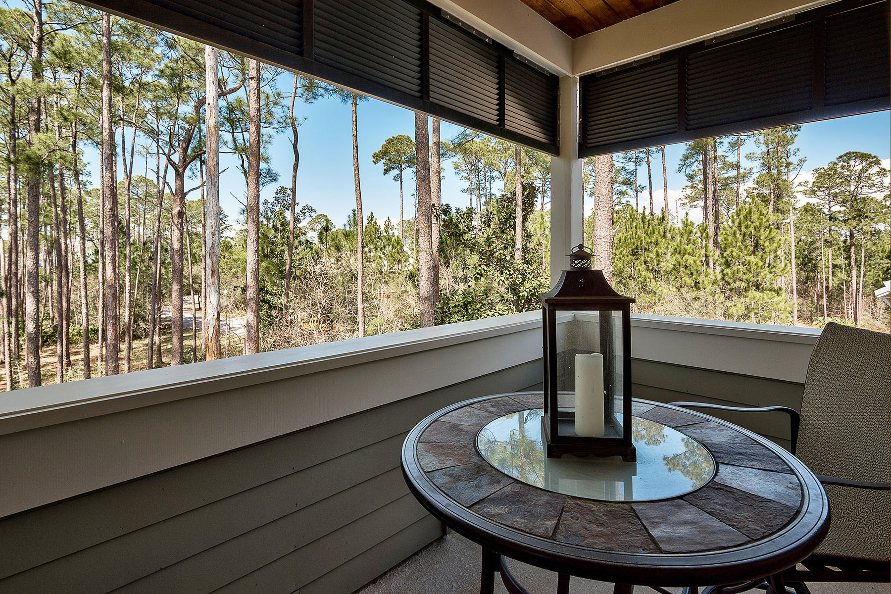 CESSNA LANDING - Residential