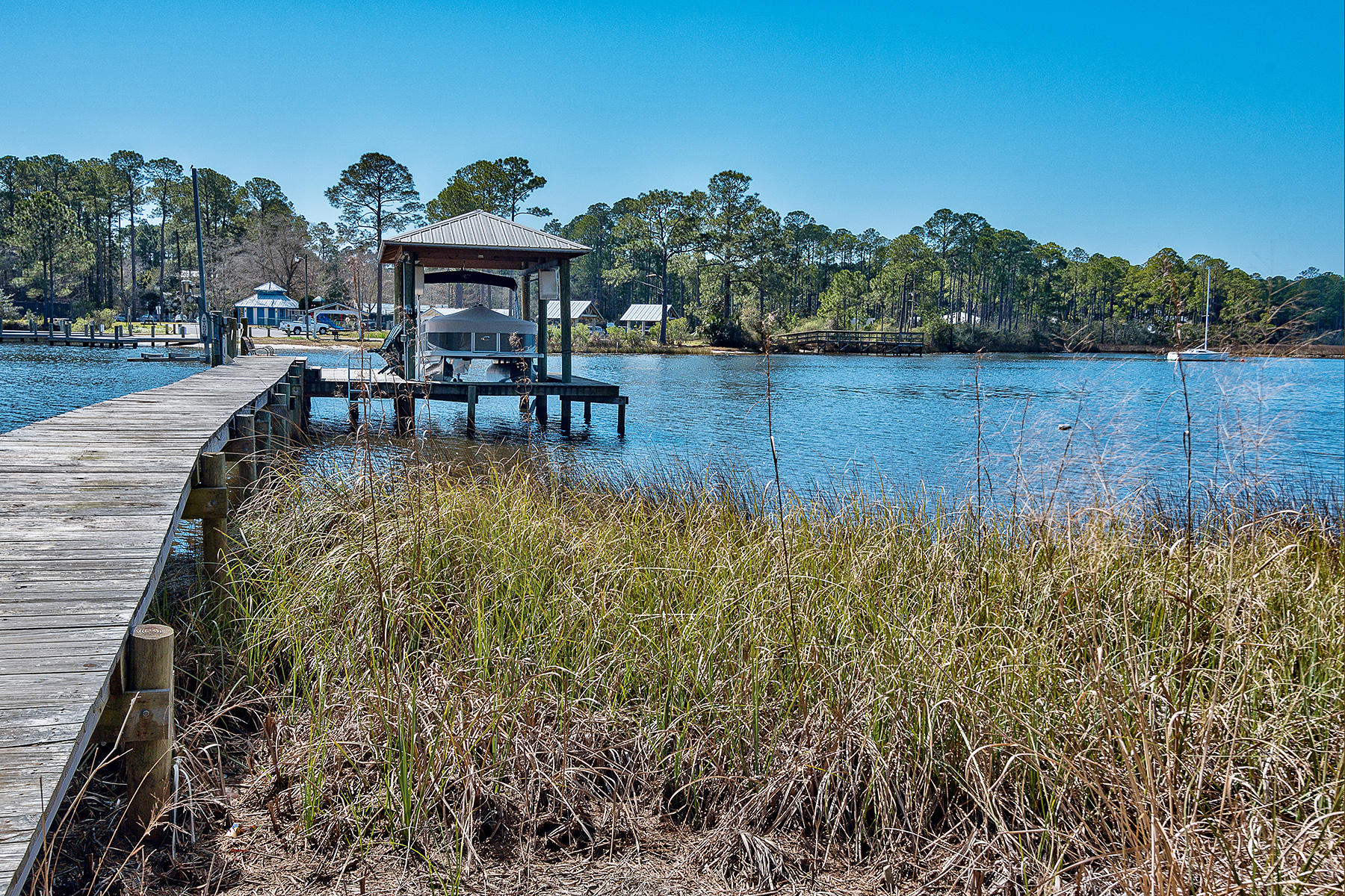 CESSNA LANDING - Residential