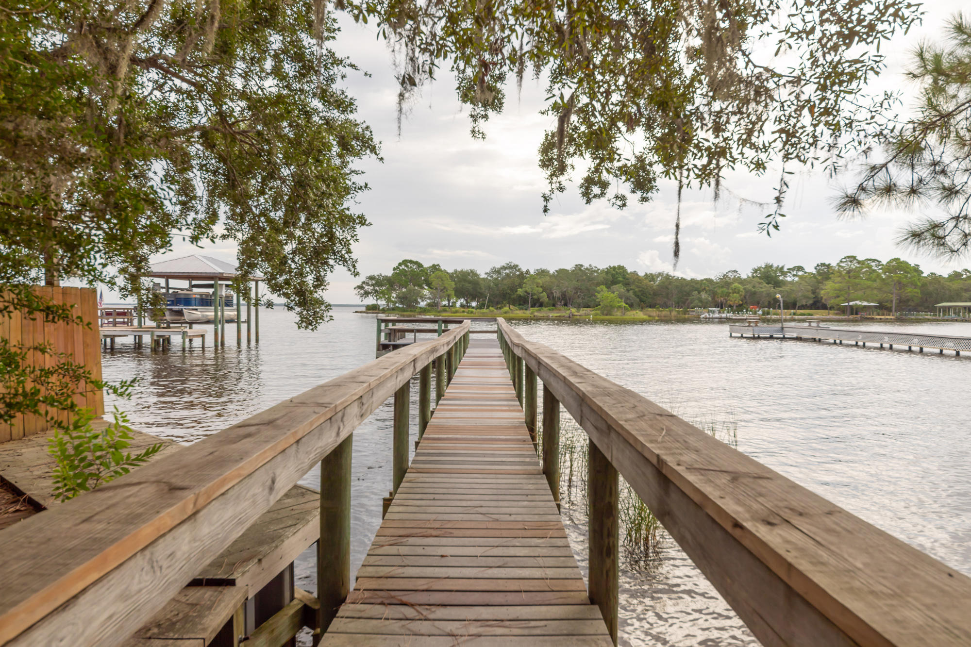 FISCHERS LANDING - Residential
