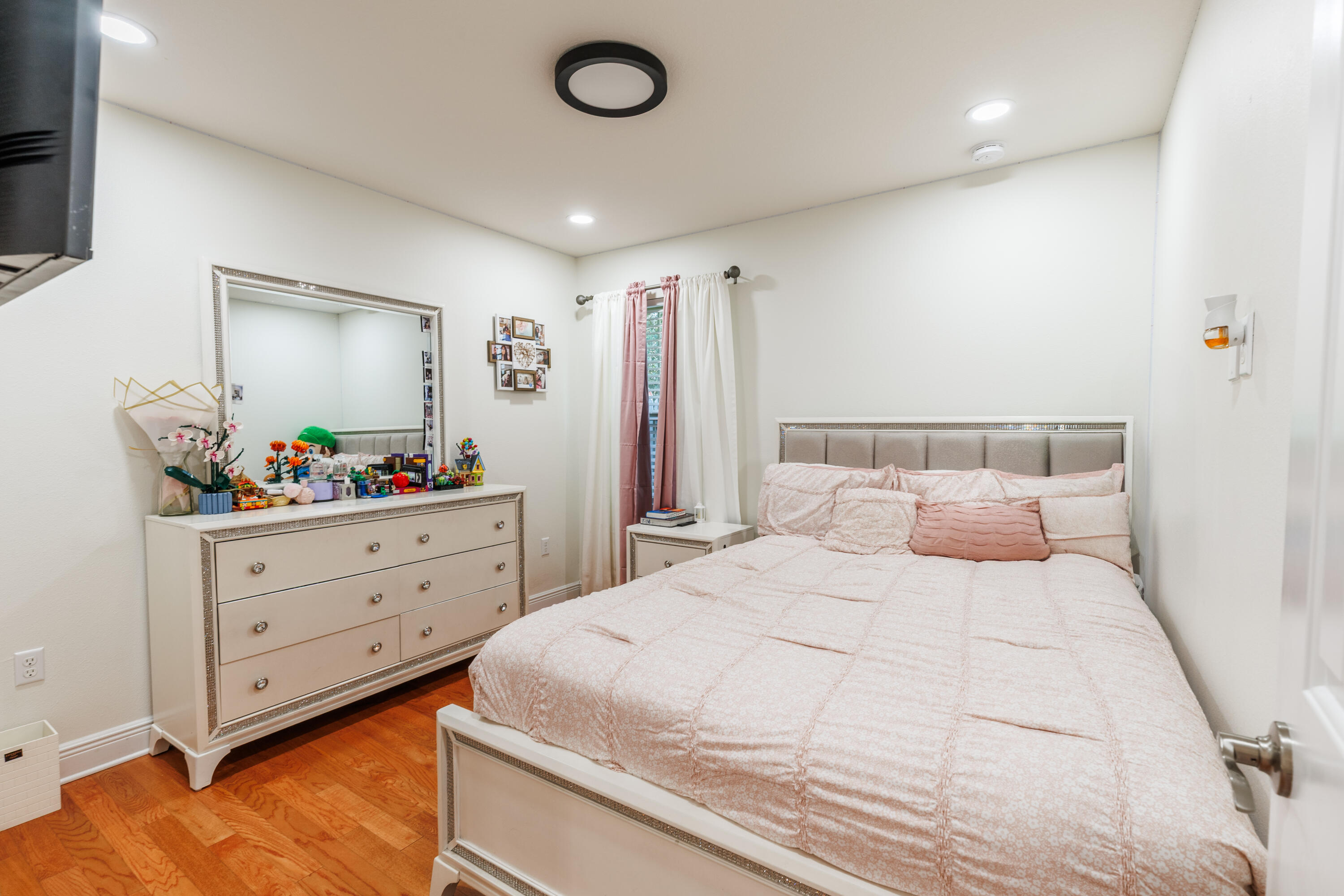 EAGLE BAY - Residential
