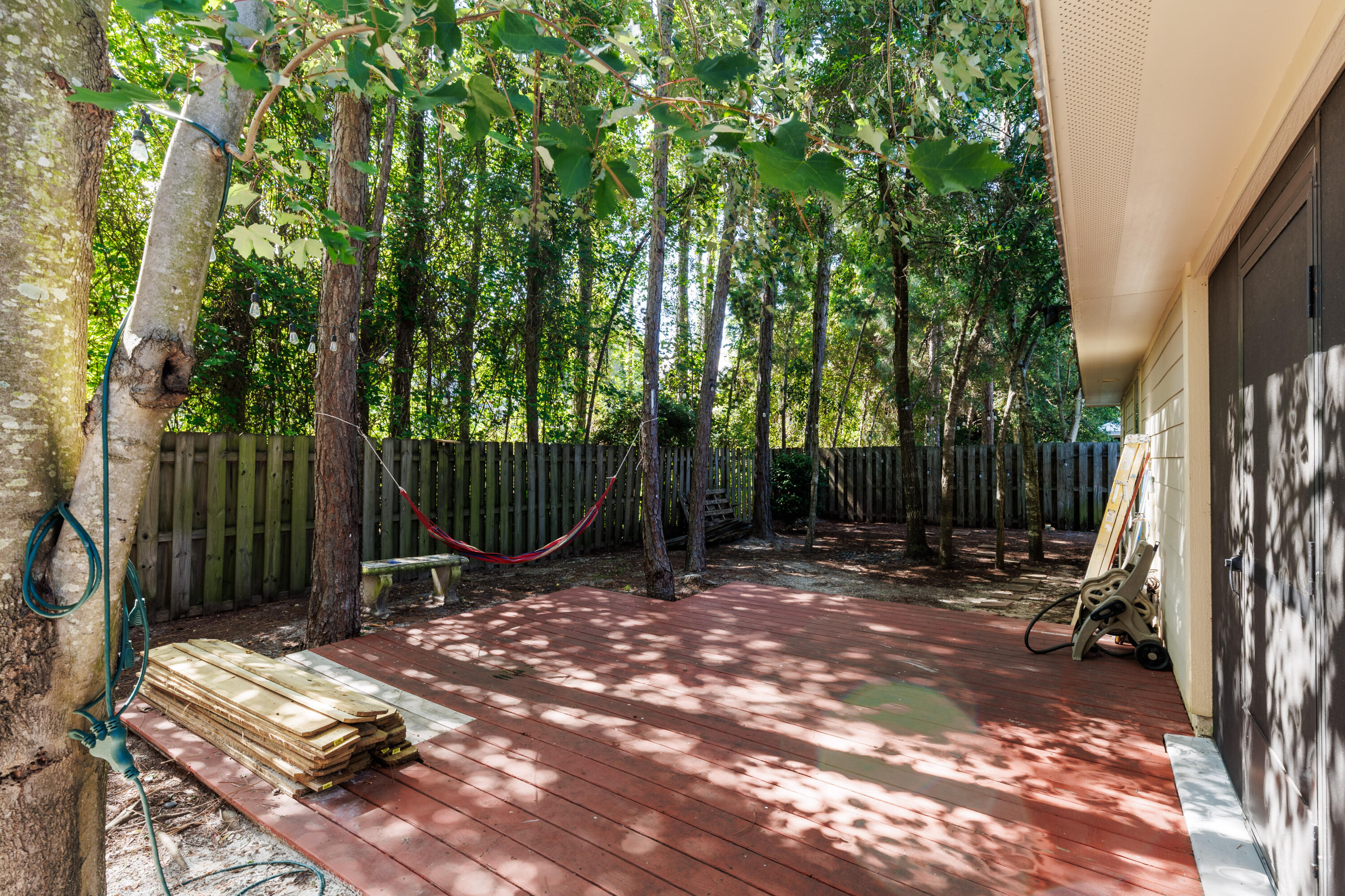 EAGLE BAY - Residential