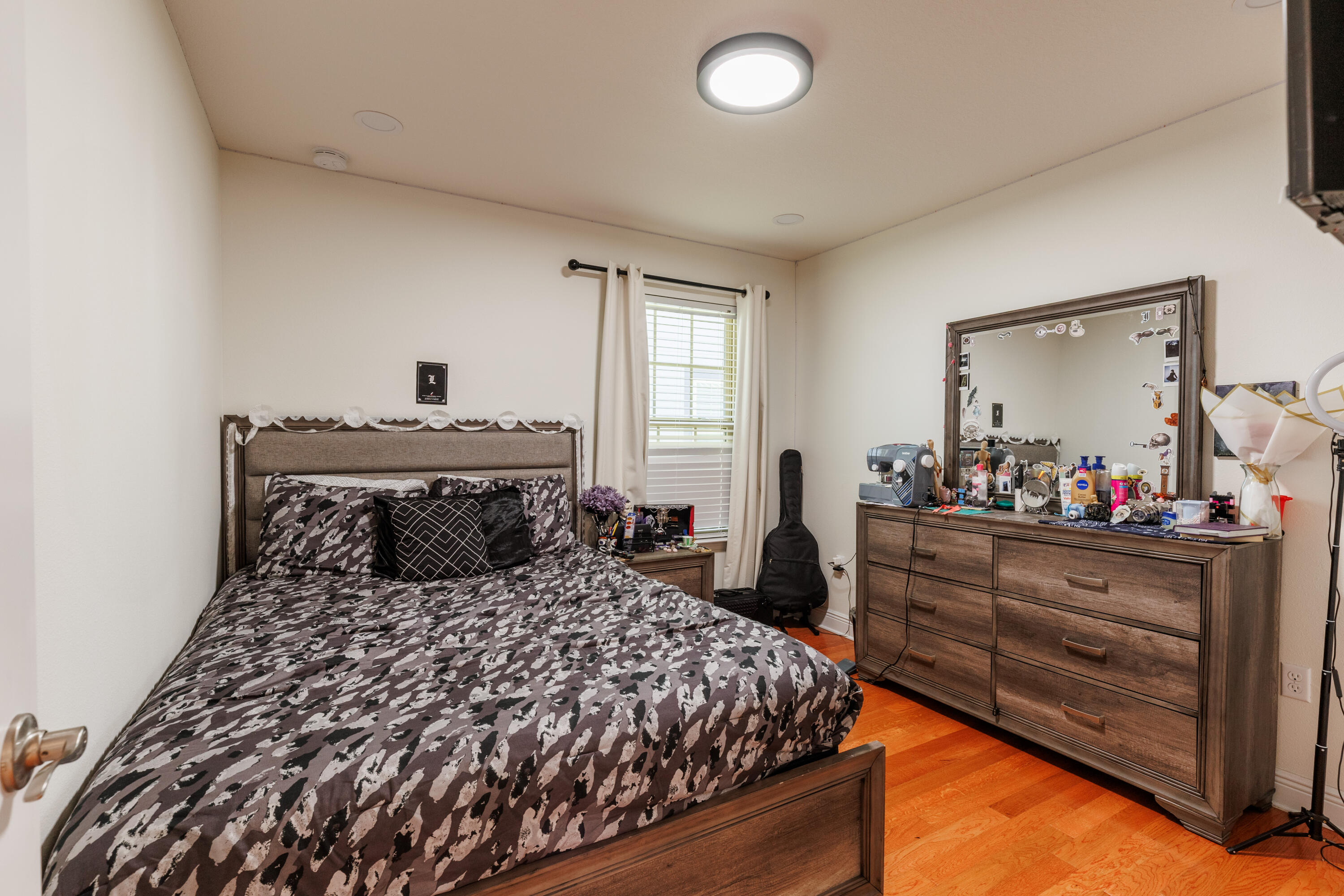 EAGLE BAY - Residential