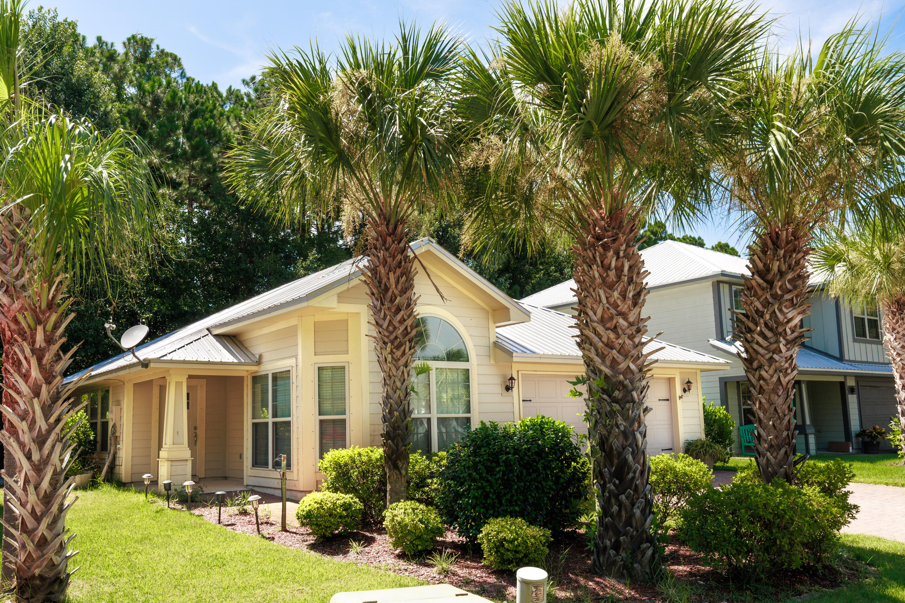 EAGLE BAY - Residential