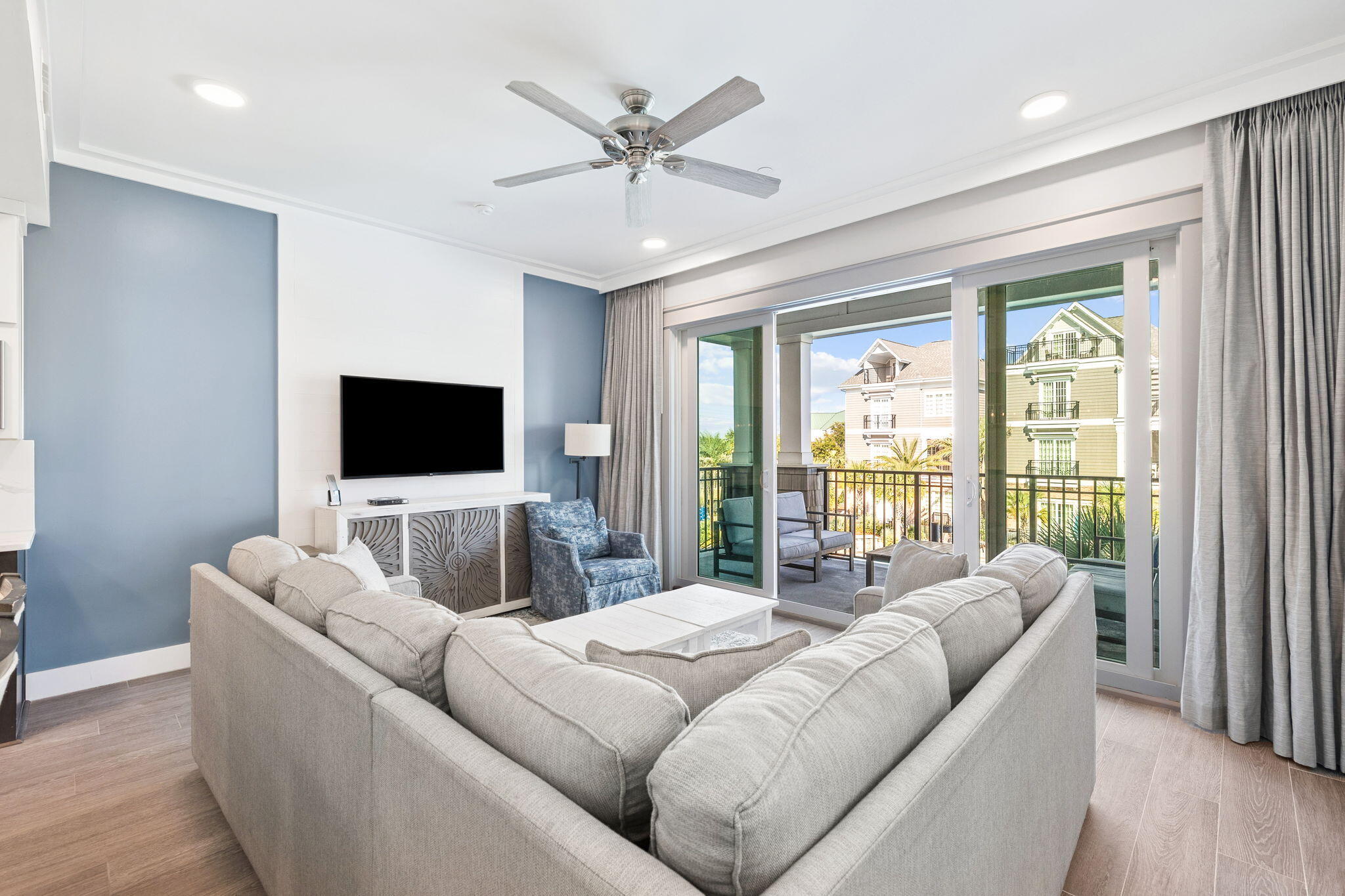 Parkside at the Henderson - Residential