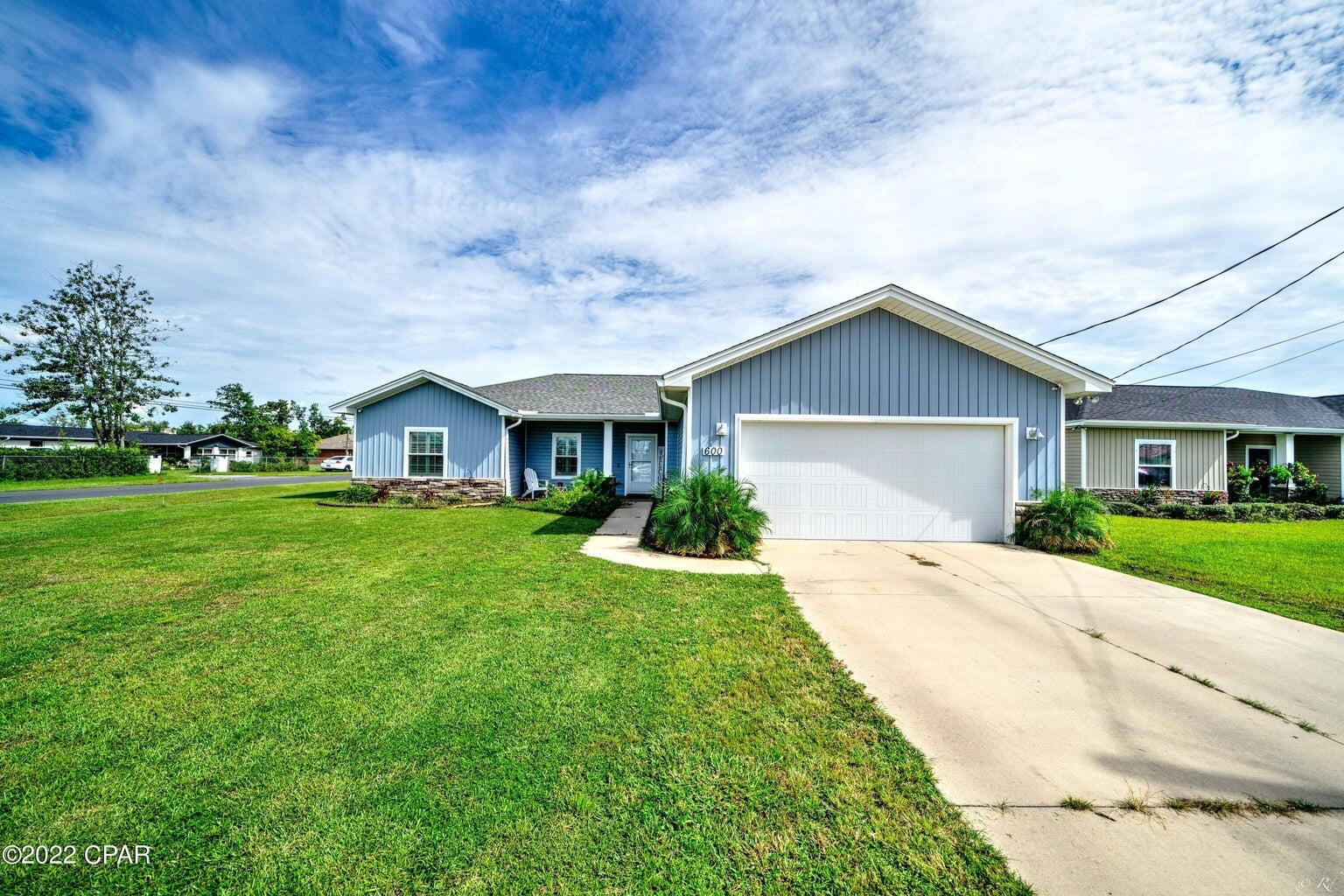 NO RECORDED SUBDIVISION - Residential Lease