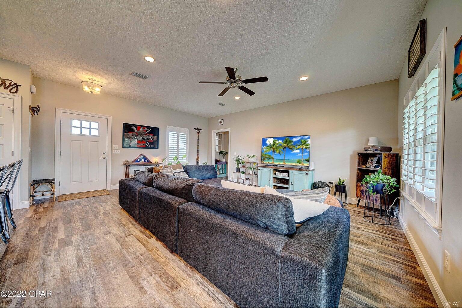 NO RECORDED SUBDIVISION - Residential Lease