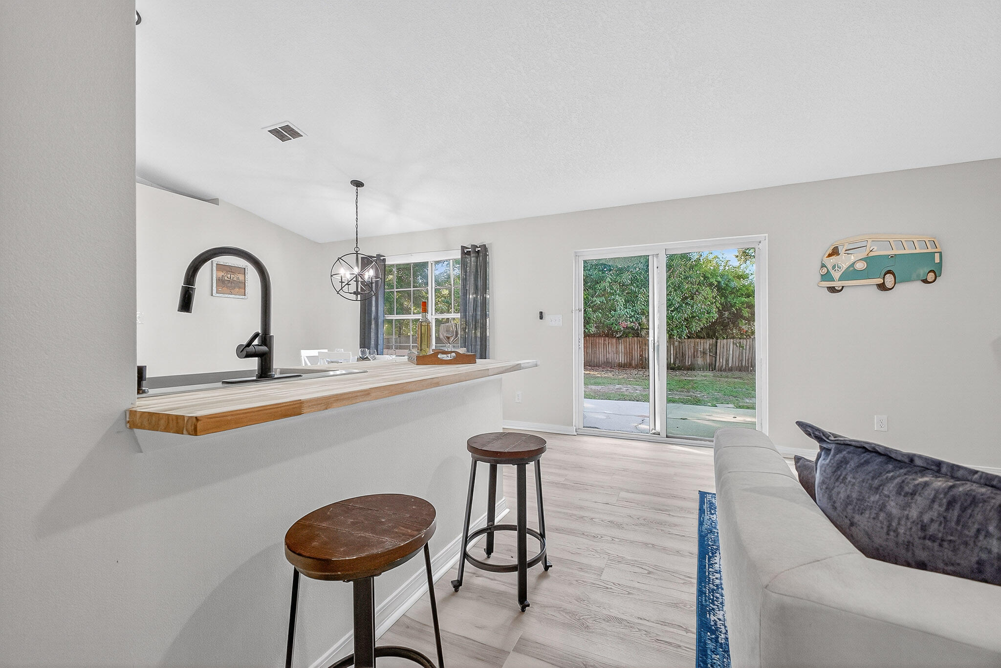 MOSSY OAKS - Residential