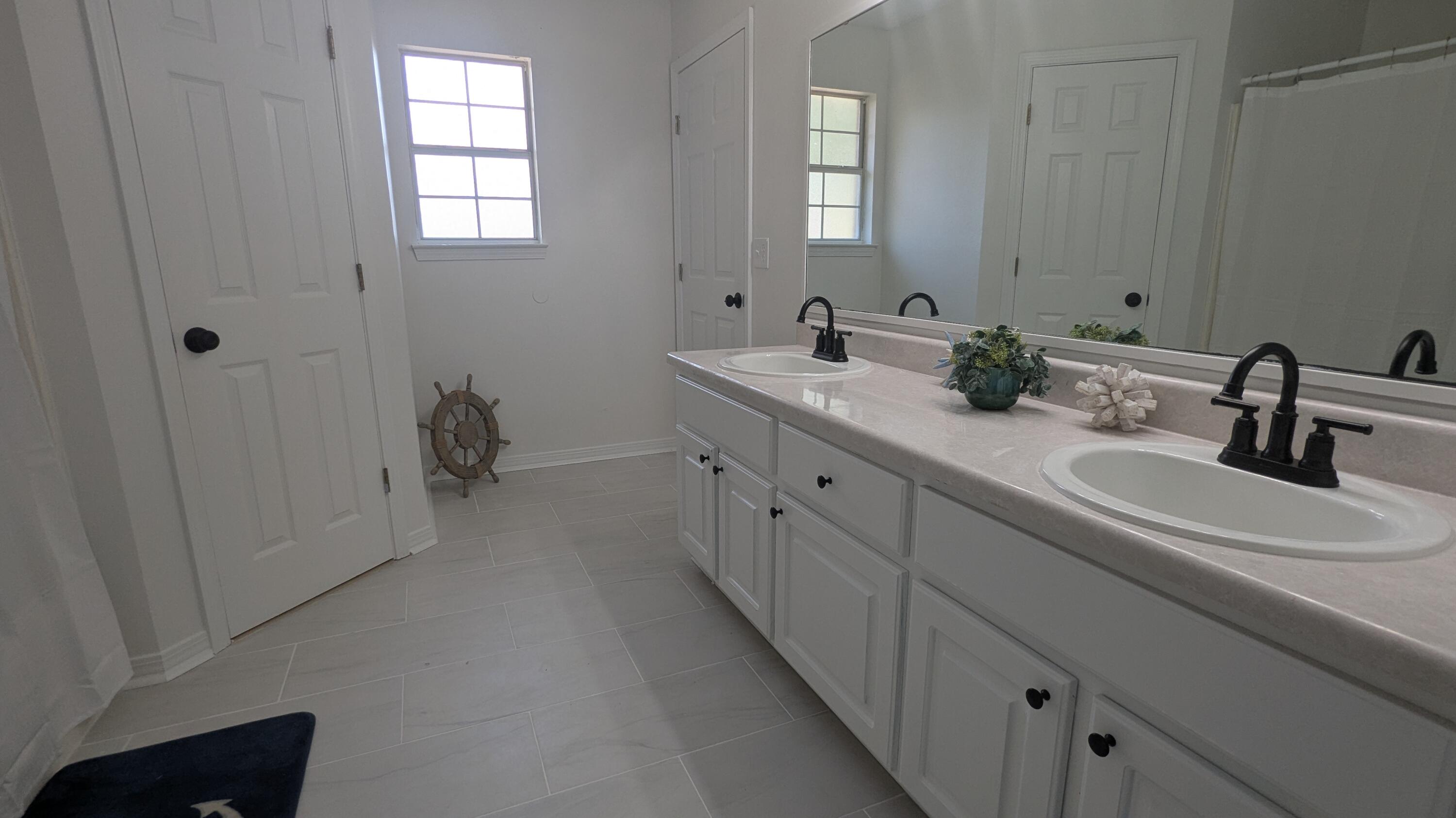 MOSSY OAKS - Residential