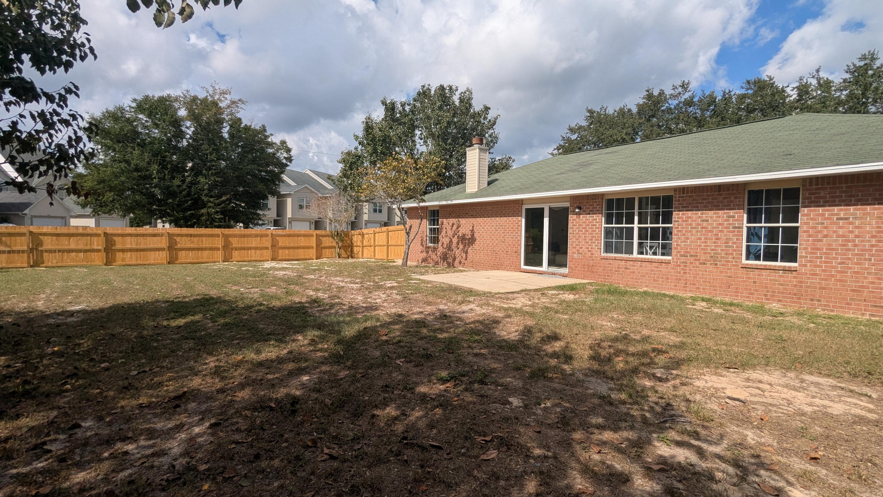 MOSSY OAKS - Residential
