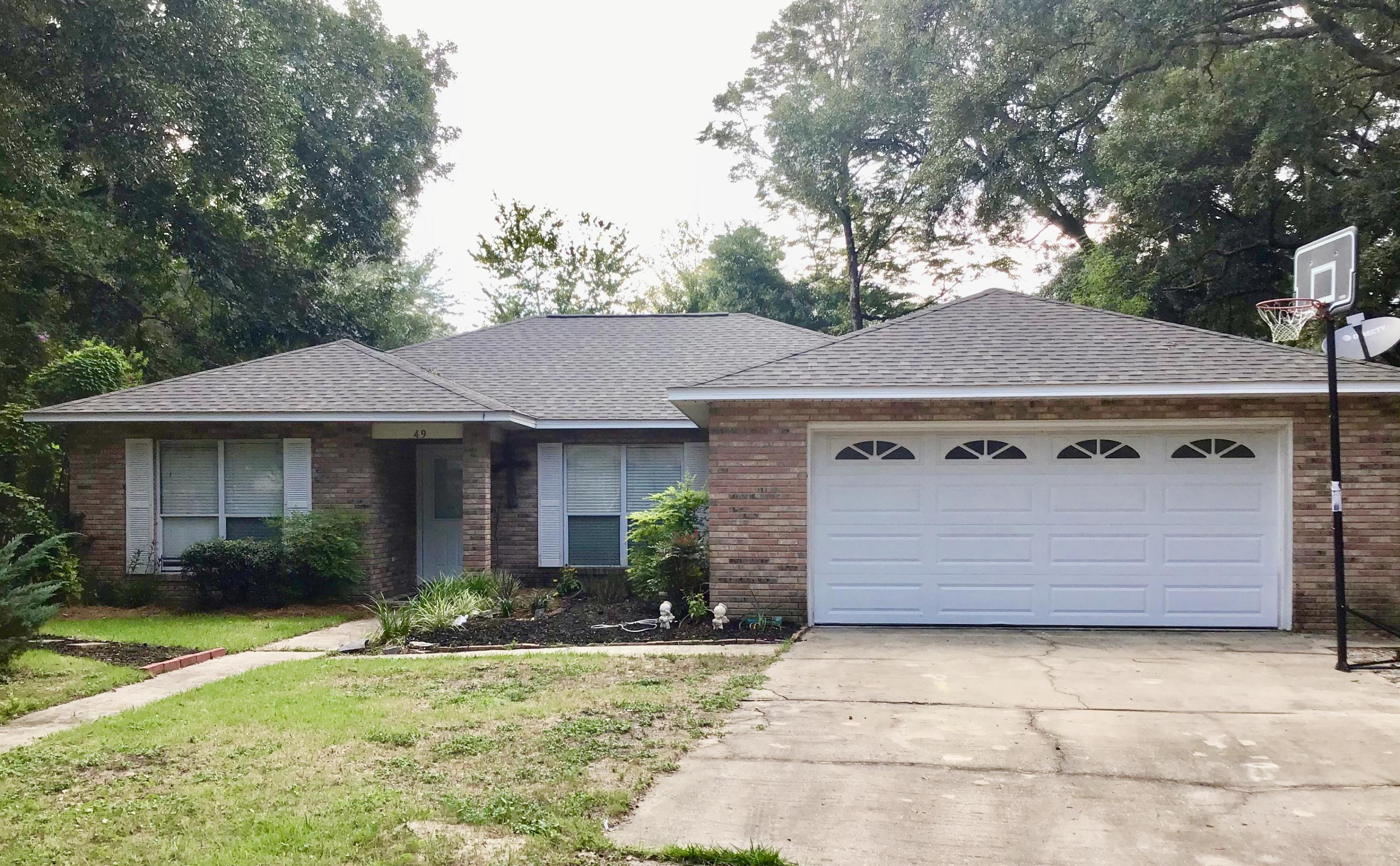 Back on the market at no fault of the seller's. Welcome home!!! Check out this move in ready home in Waterview Cove subdivision with no HOA. Split bedroom floor plan with a bonus room that could be a bedroom/office/sunroom. Large family room open to dining area and kitchen. Enjoy gatherings around the beautiful pool. Fenced in back yard. New roof in 2020. Buyer to verify all information and measurements. Buyer to verify all information and measurements.