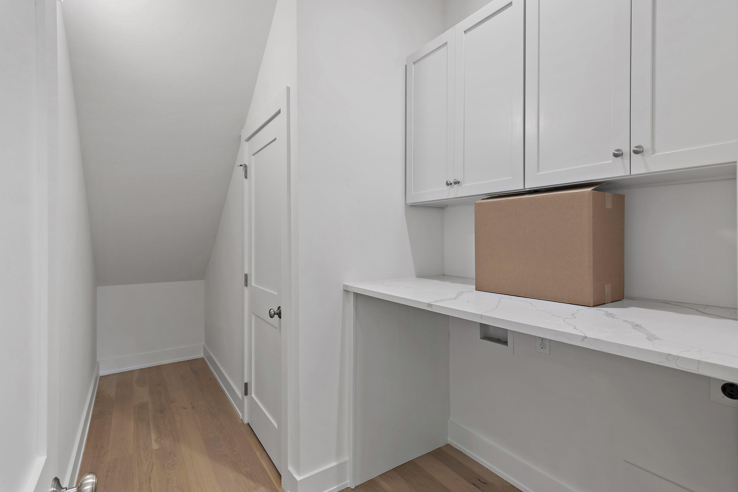 MAGNOLIA BAY - Residential