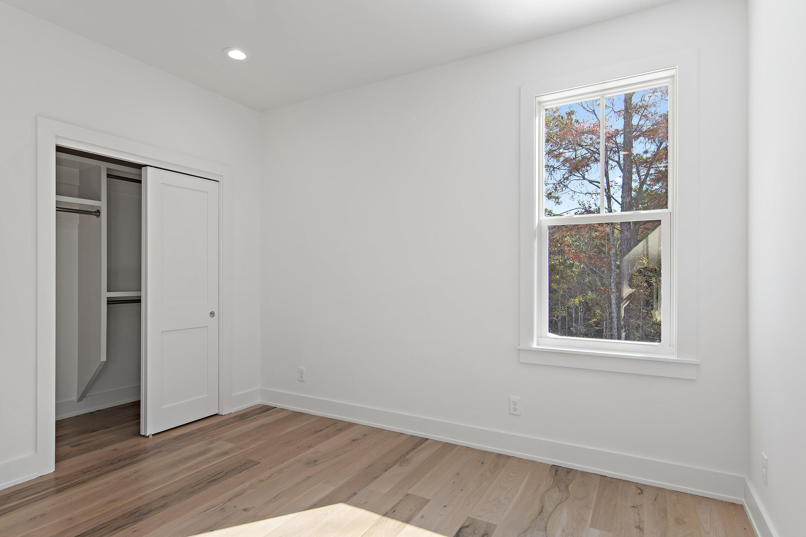 MAGNOLIA BAY - Residential