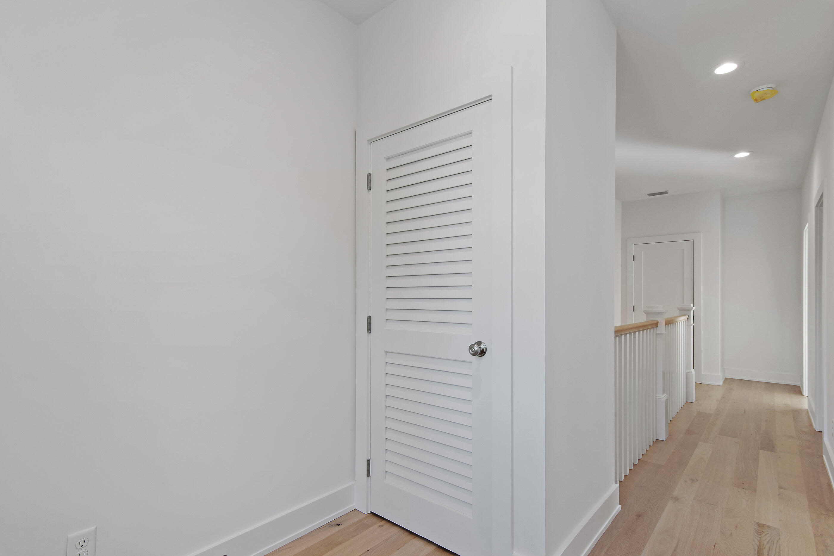 MAGNOLIA BAY - Residential