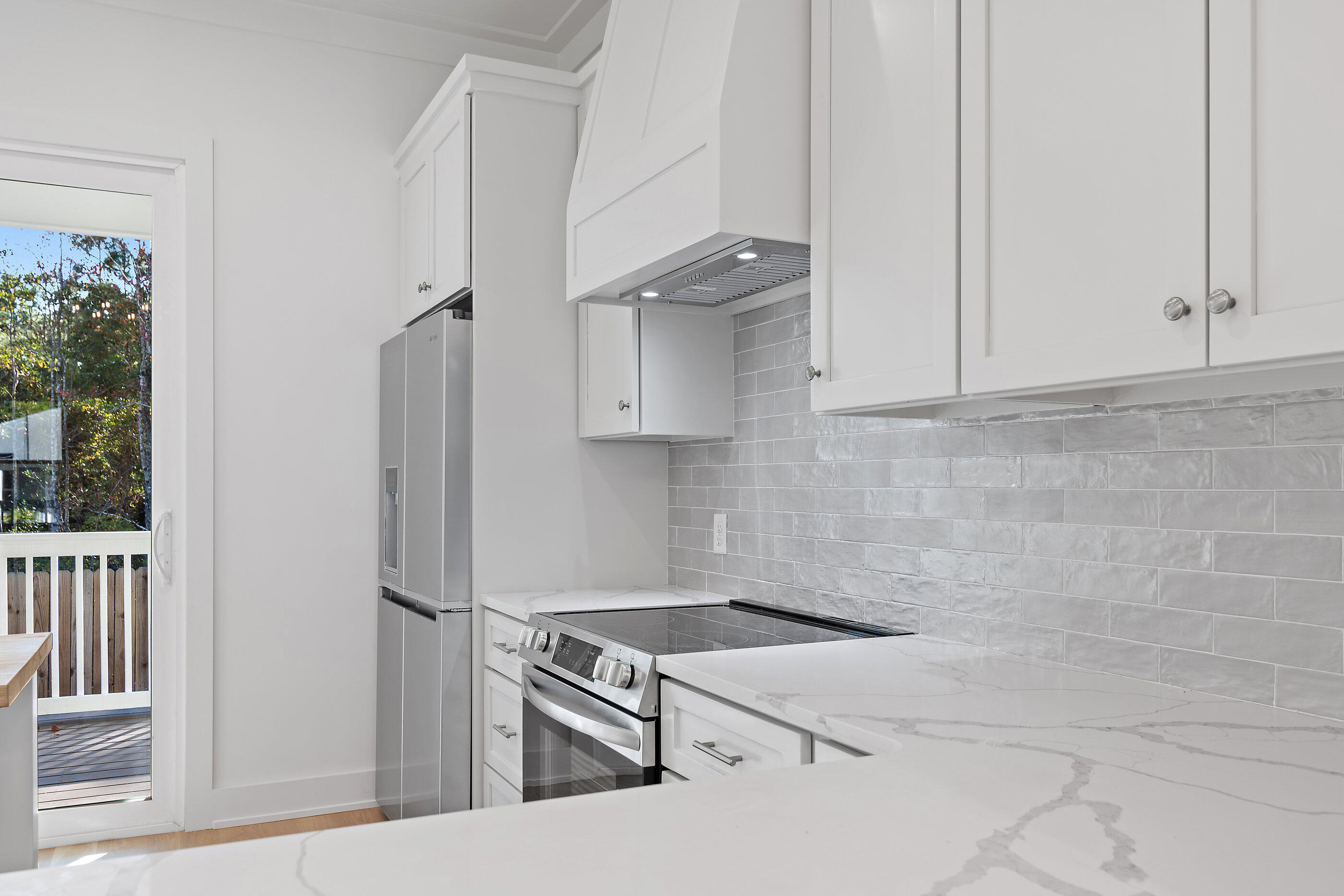 MAGNOLIA BAY - Residential