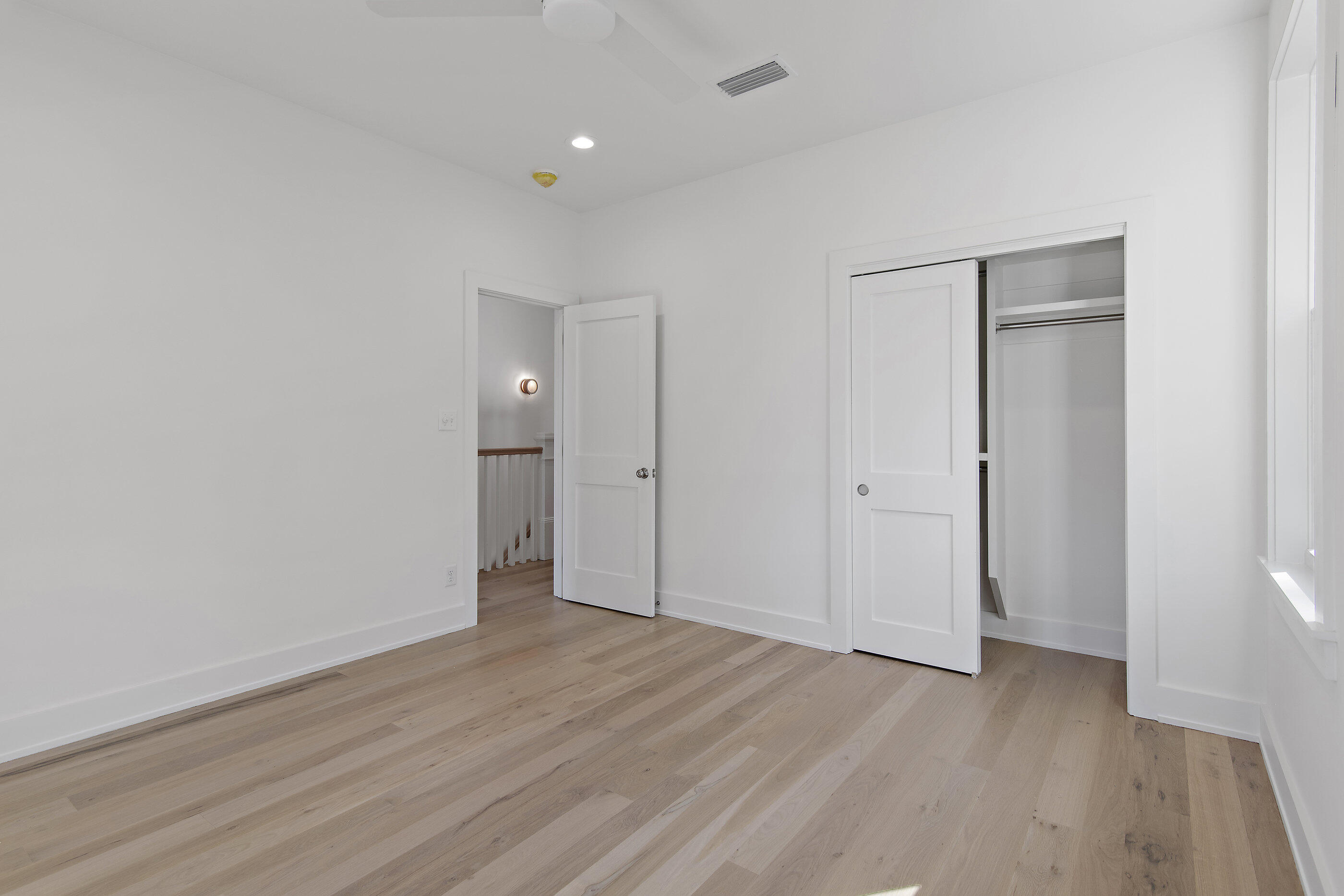 MAGNOLIA BAY - Residential