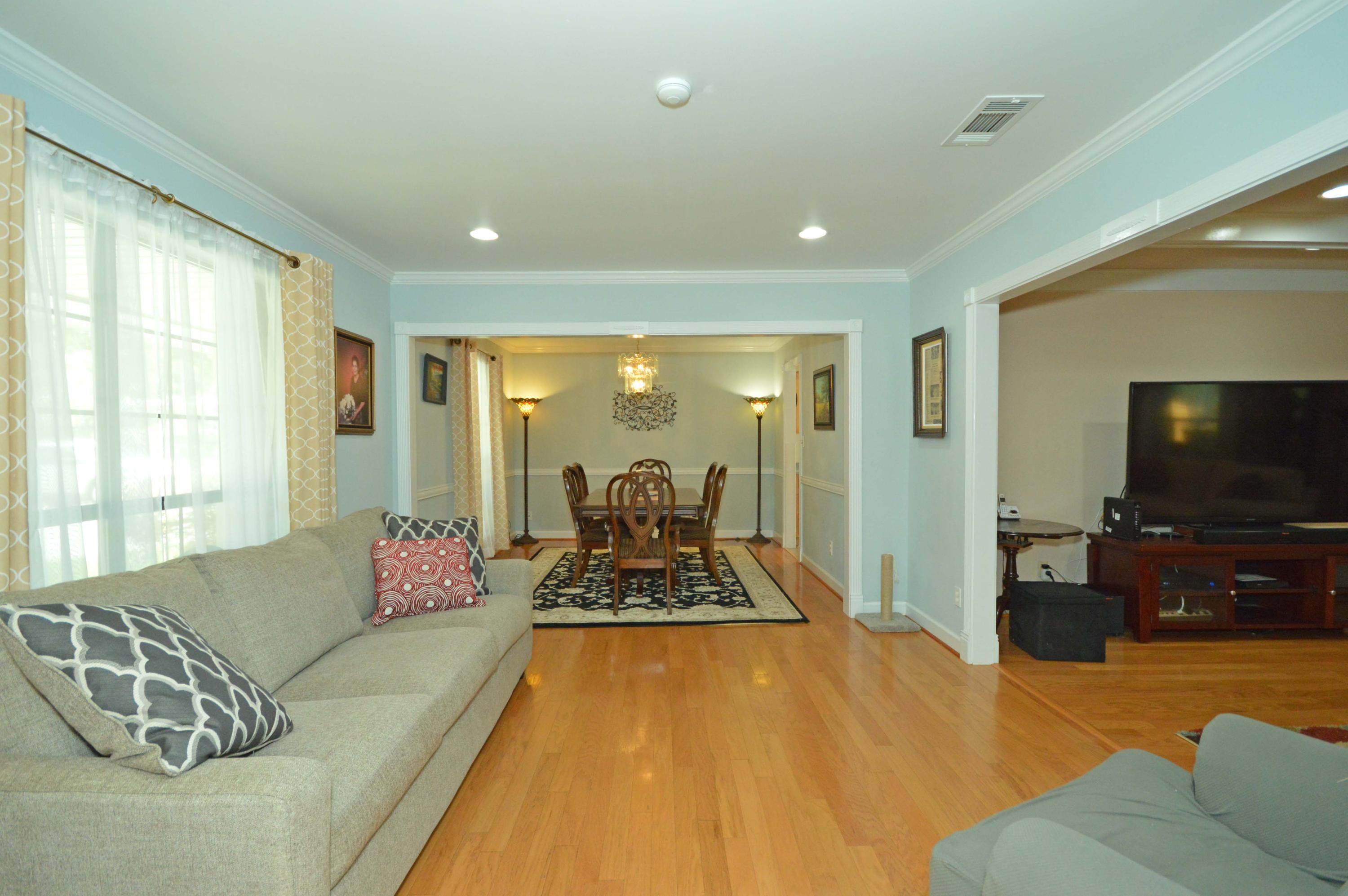 TWIN LAKES ESTATES - Residential